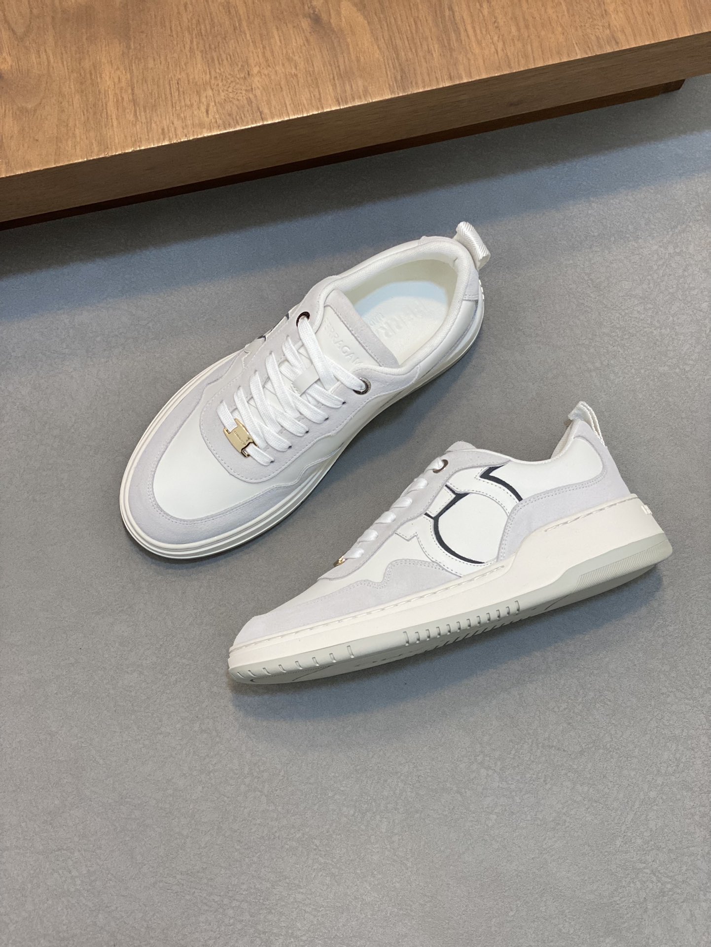 Ferragamo Gancini Low Sneakers White