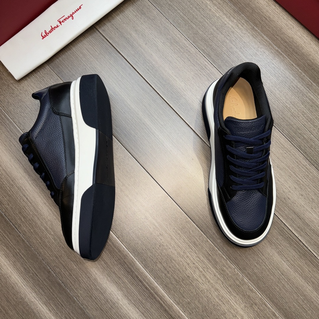 Ferragamo Logo Stitch Low-Top Sneakers Navy/Black