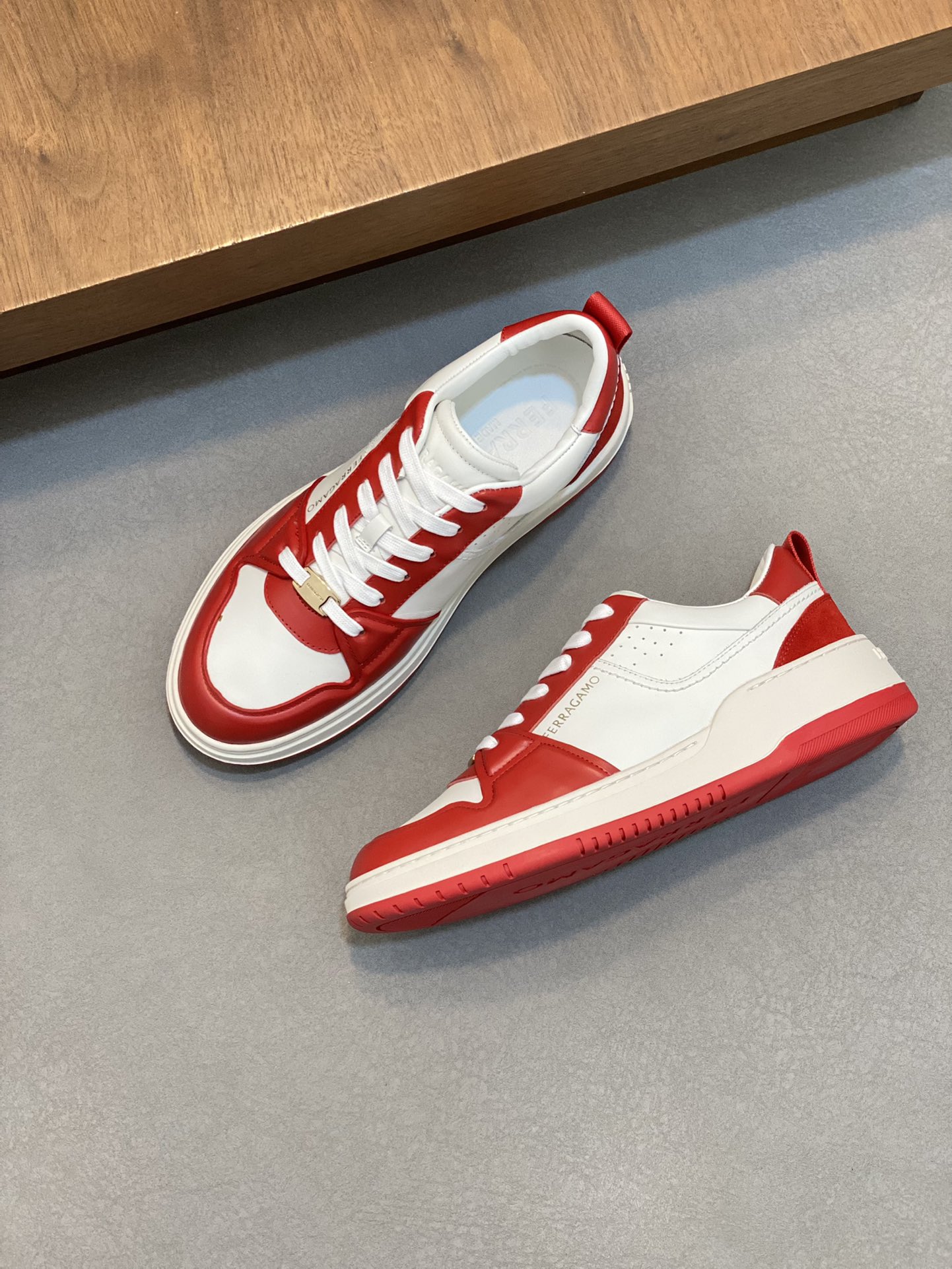 Ferragamo Leather Low-Top Sneakers Red/White