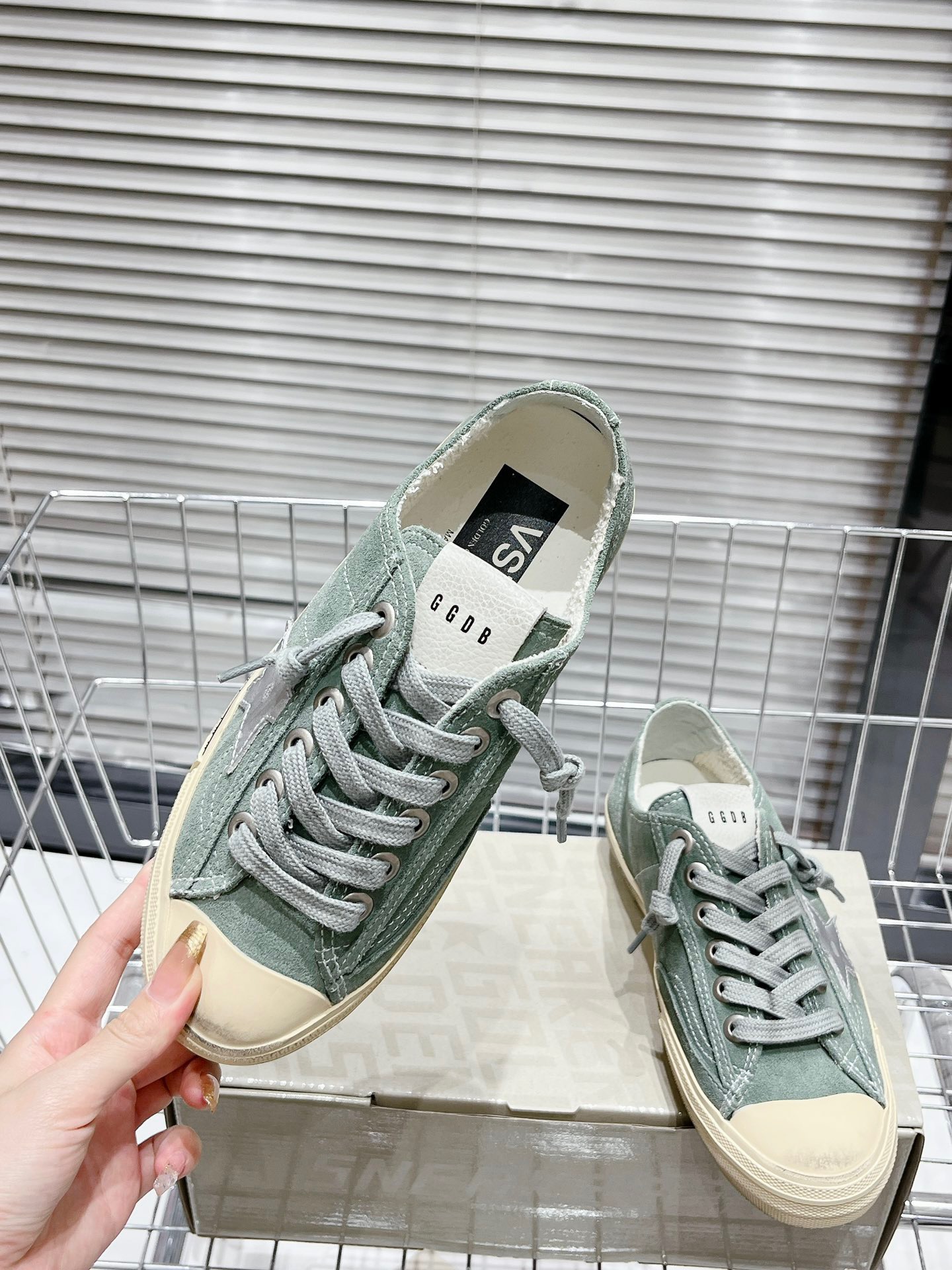 Golden Goose V-Star2 Sneakers Dirty Blue