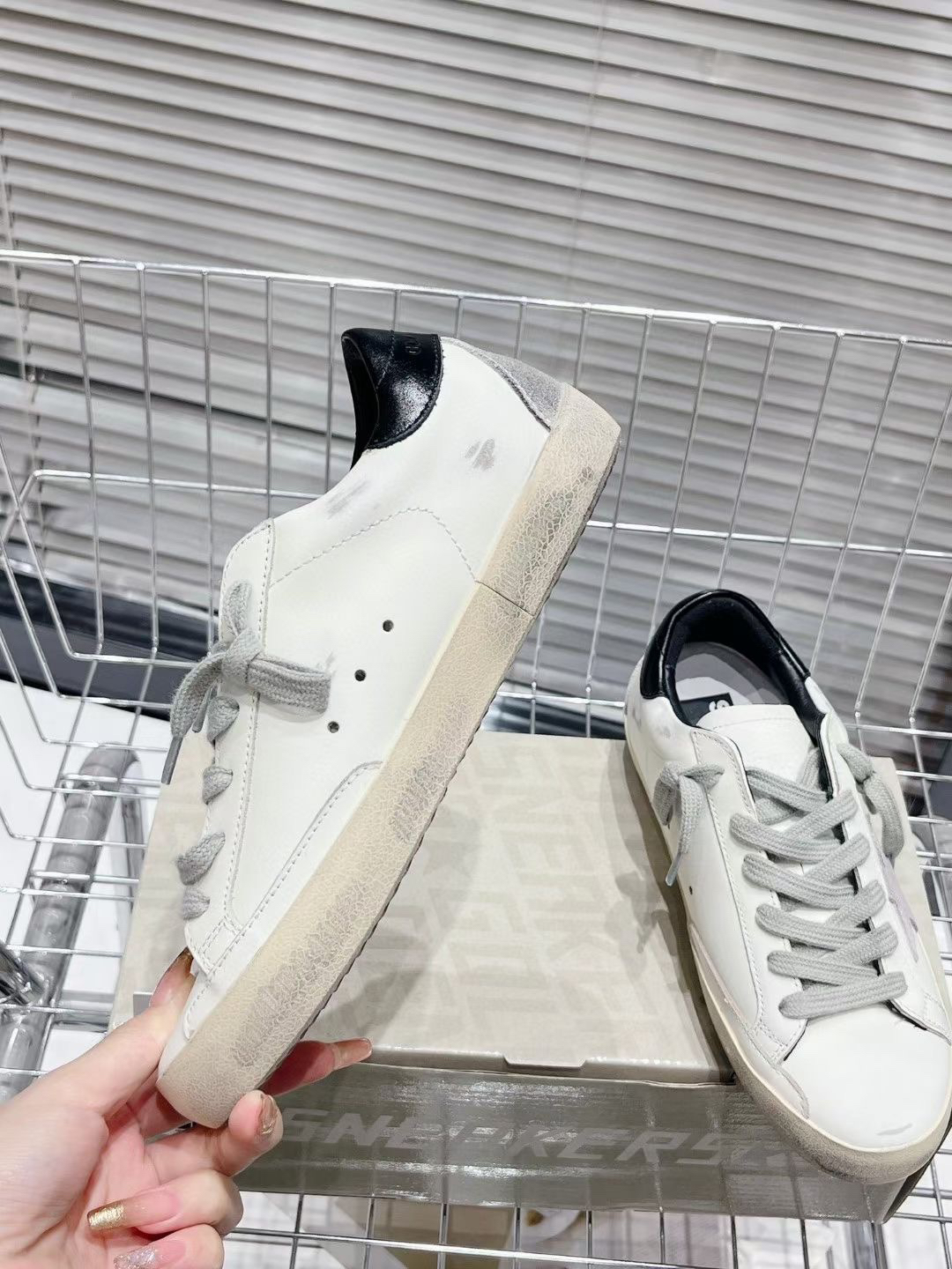 Golden Goose Superstar Sneaker Black/Gray