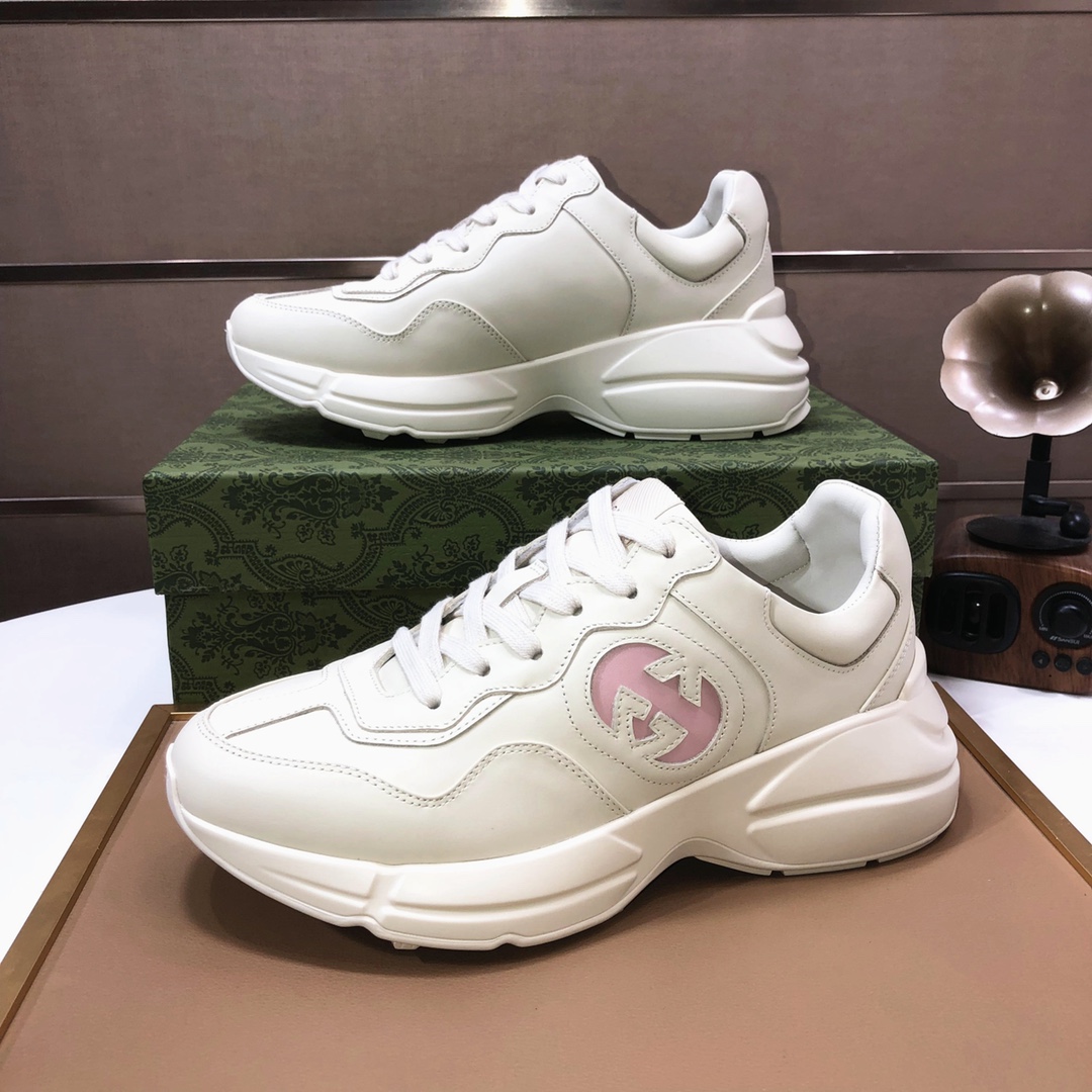 Gucci Chunky Dad Sneakers Beige/Pink