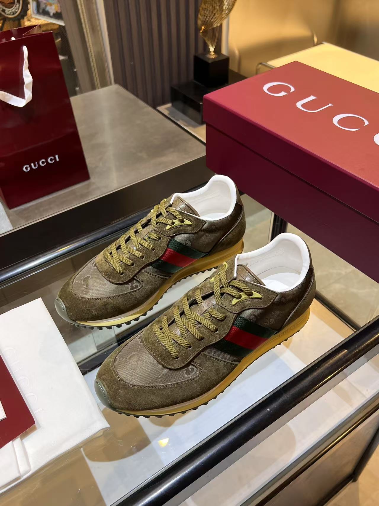Gucci Re-Motion Platform Sneakers Olive