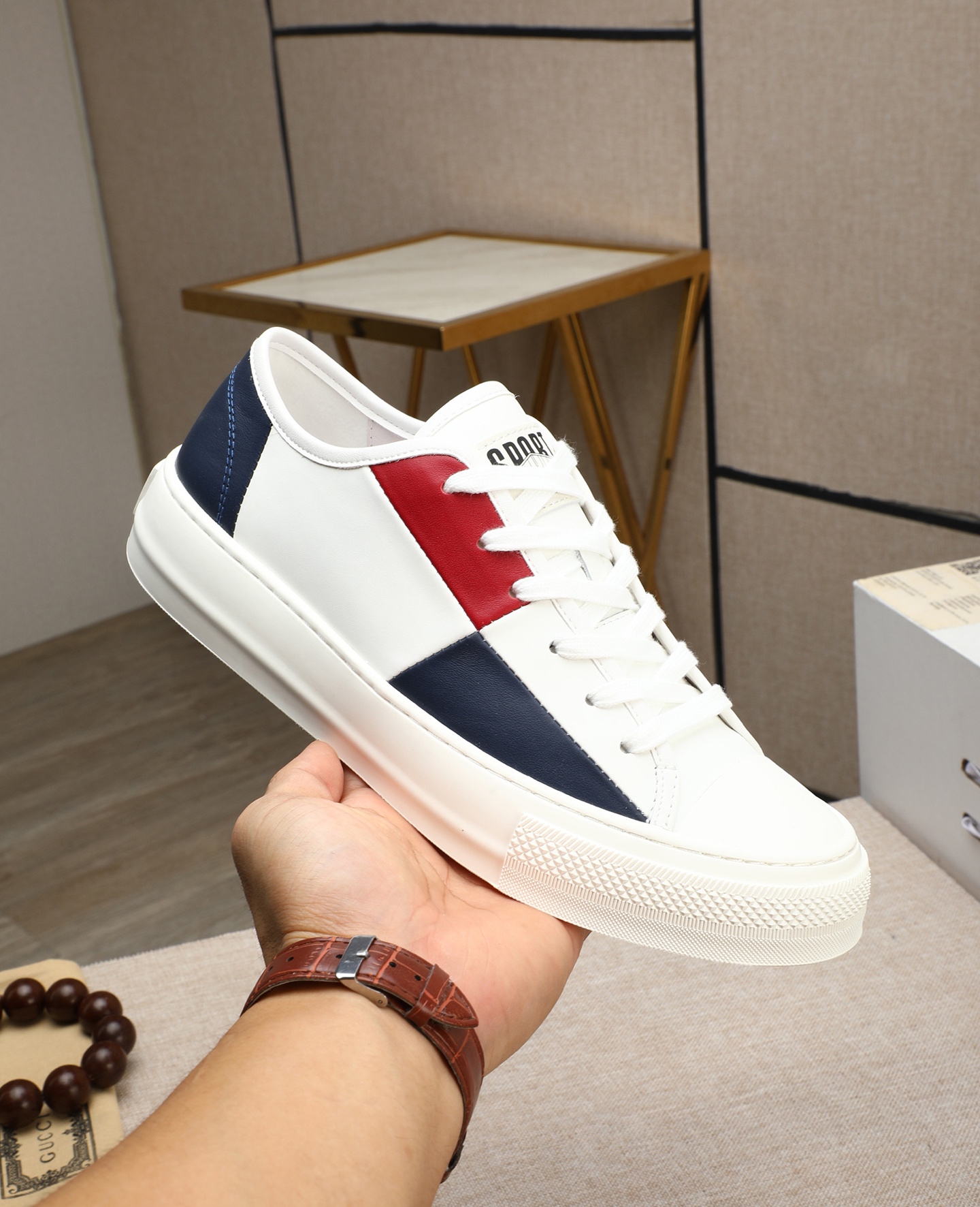 Gucci Leather Low-Top Sneakers Multicolor