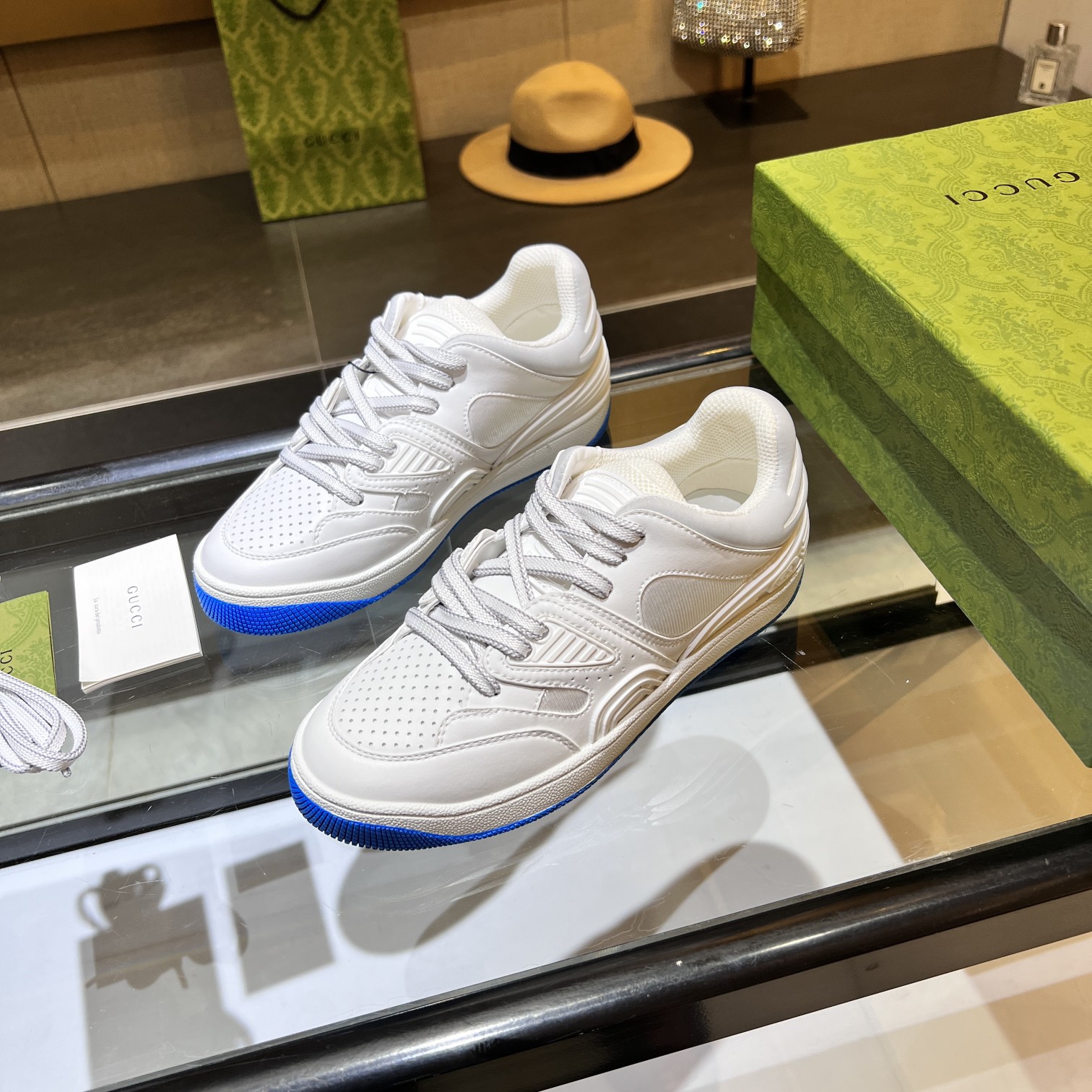 Gucci Low-Top Sneakers White/Blue