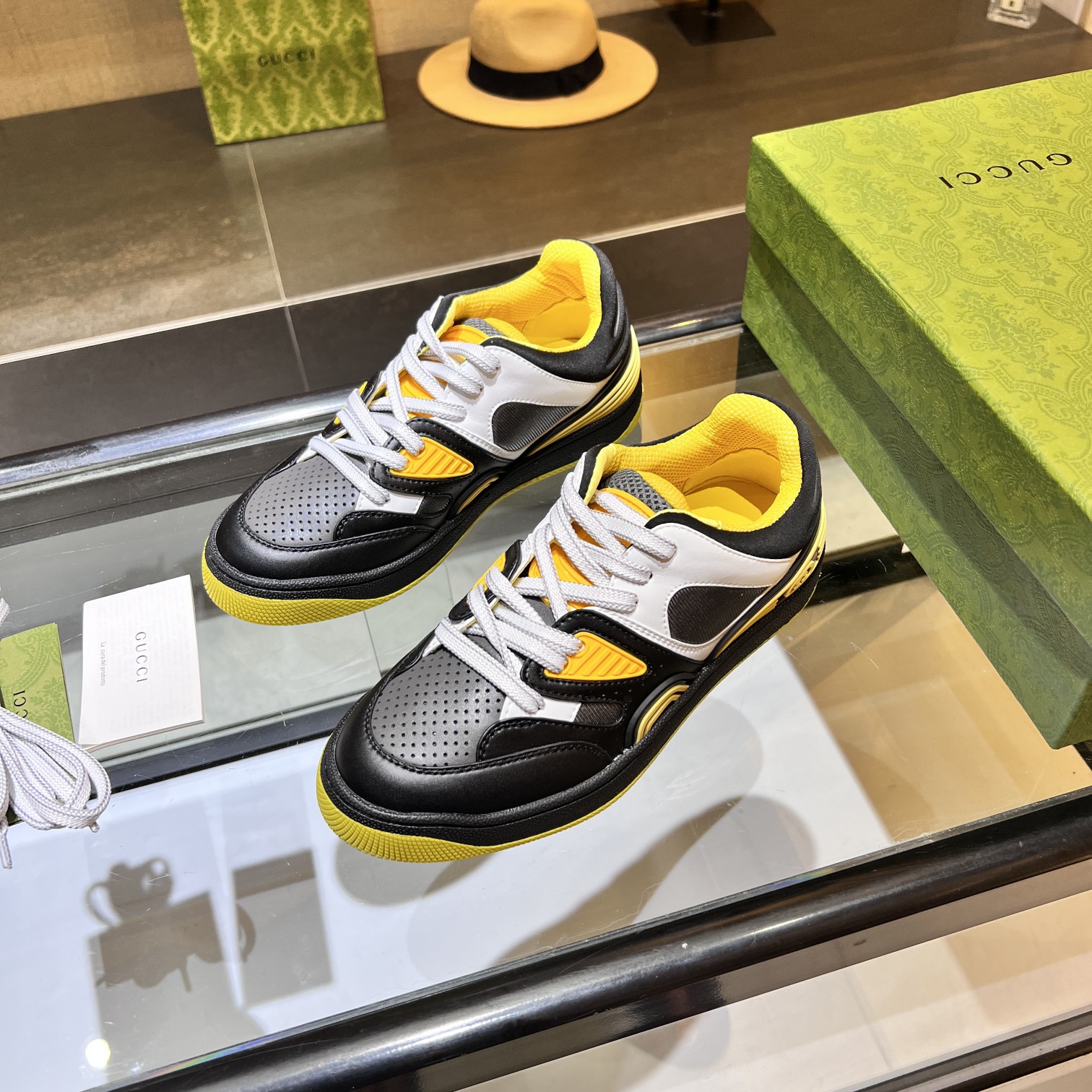 Gucci 2022 Low-Top Couple Sneakers Black/White/Yellow