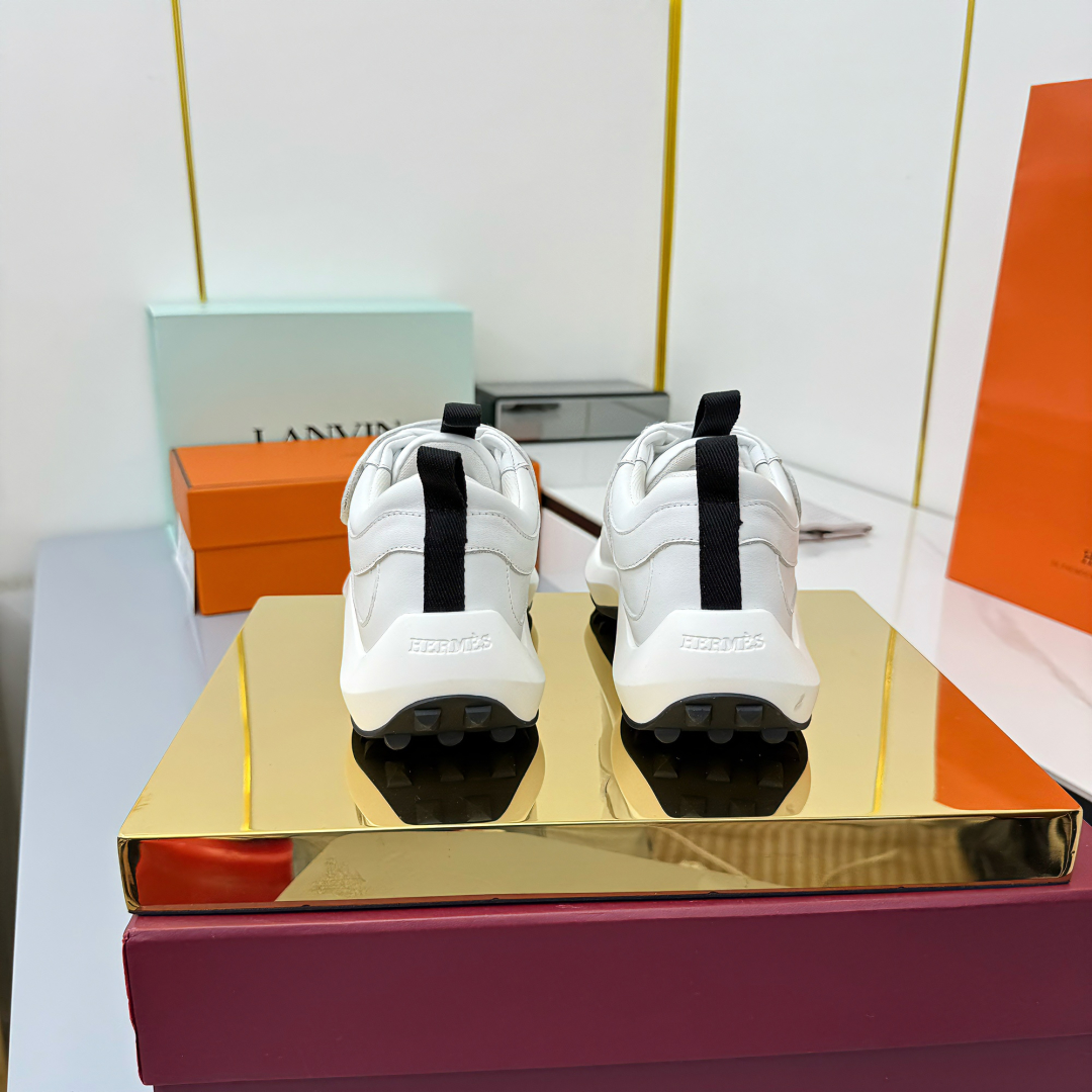 Hermes Loosneaker Velcro Sneaker White