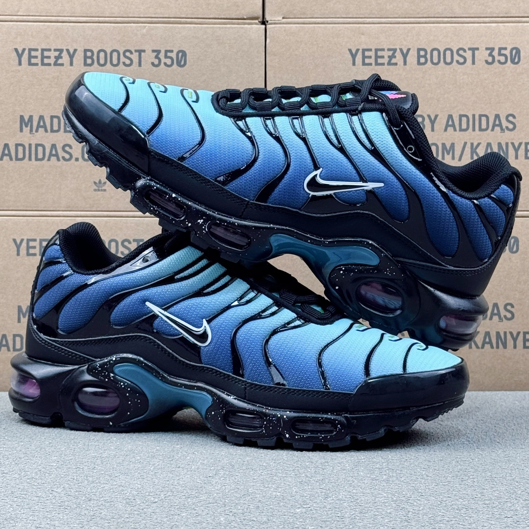 Nike Air Max Plus Drift TN Air Cushion Sneakers Blue/Black