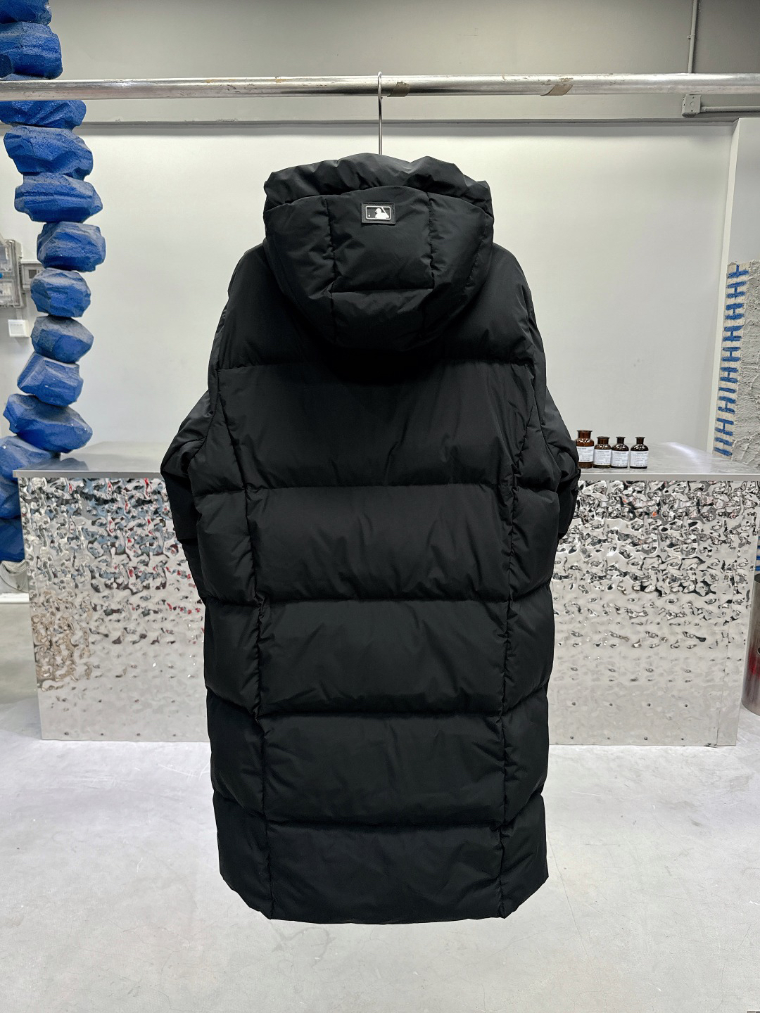 MLB NY Yankees Long Hooded Down Coat Black