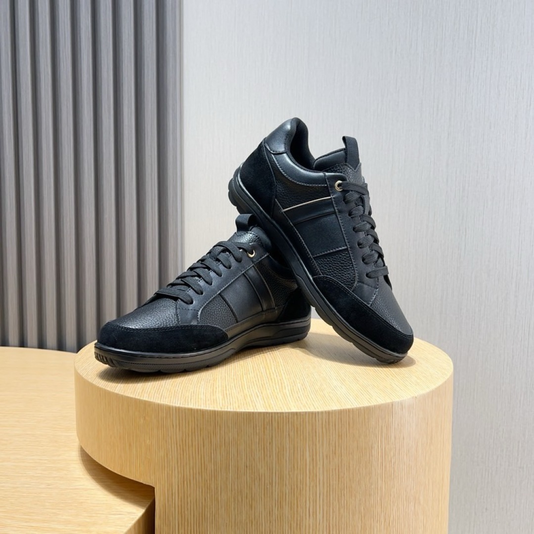 Lacoste Classic Leather Casual Sneakers Black