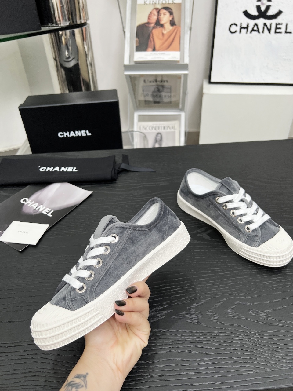 Chanel Vintage Low-Top Sneakers Gray