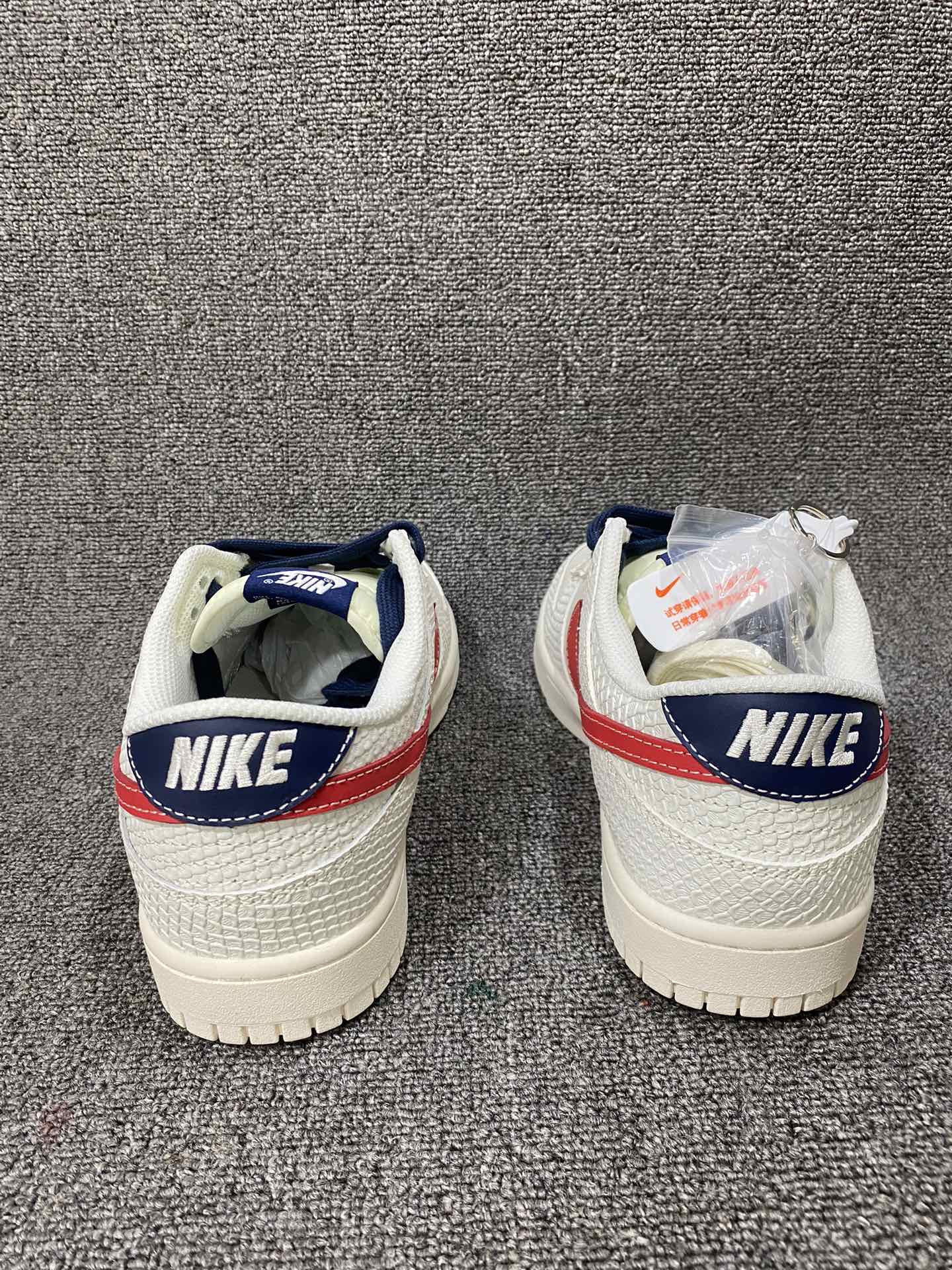 Nike SB Dunk Low White Red
