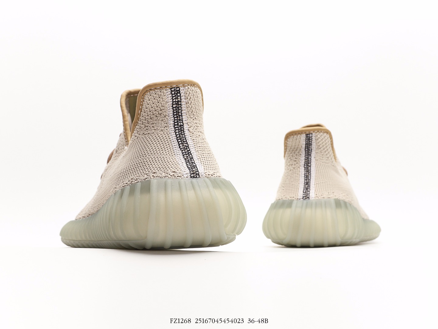 Adidas Yeezy Boost 350 V2 Knit Sneakers Beige/Green