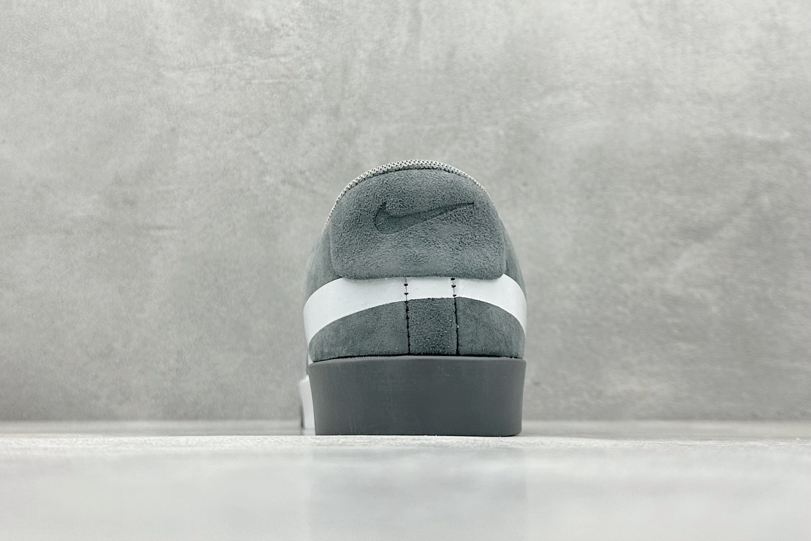 Nike Blazer City Low LX Suede Grey