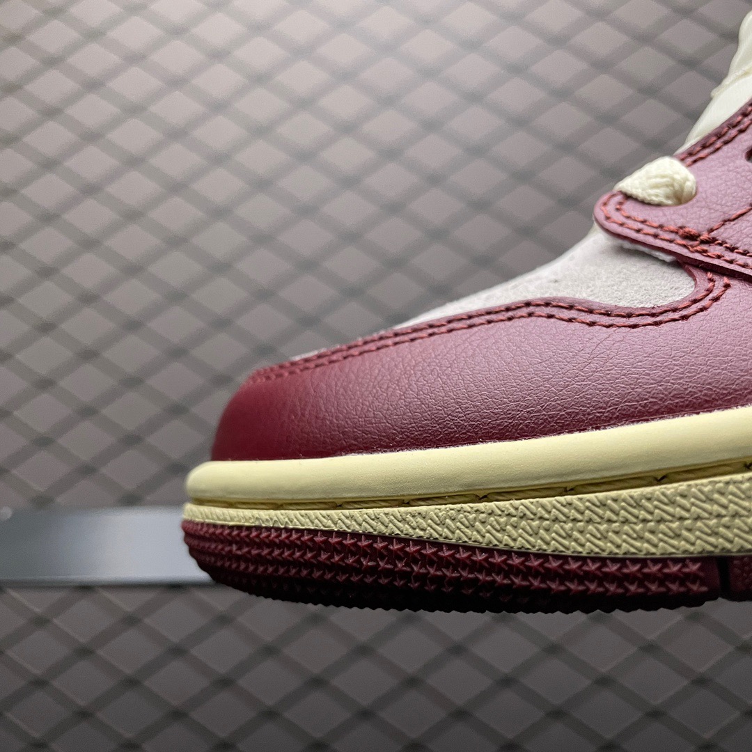 Jordan Air Jordan 1 Mid DZ2820-601 Burgundy