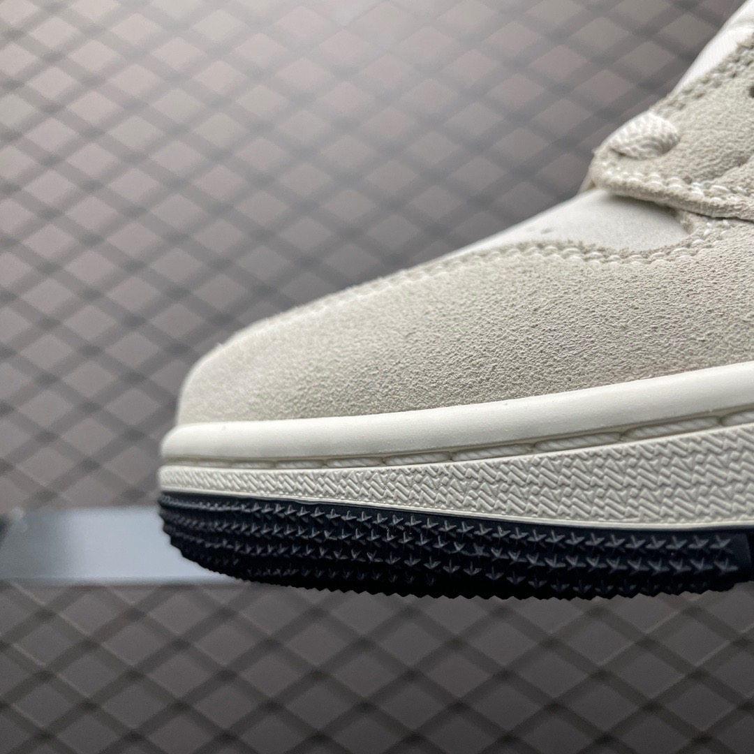 Jordan Air Jordan 1 Mid Suede Sneakers Beige