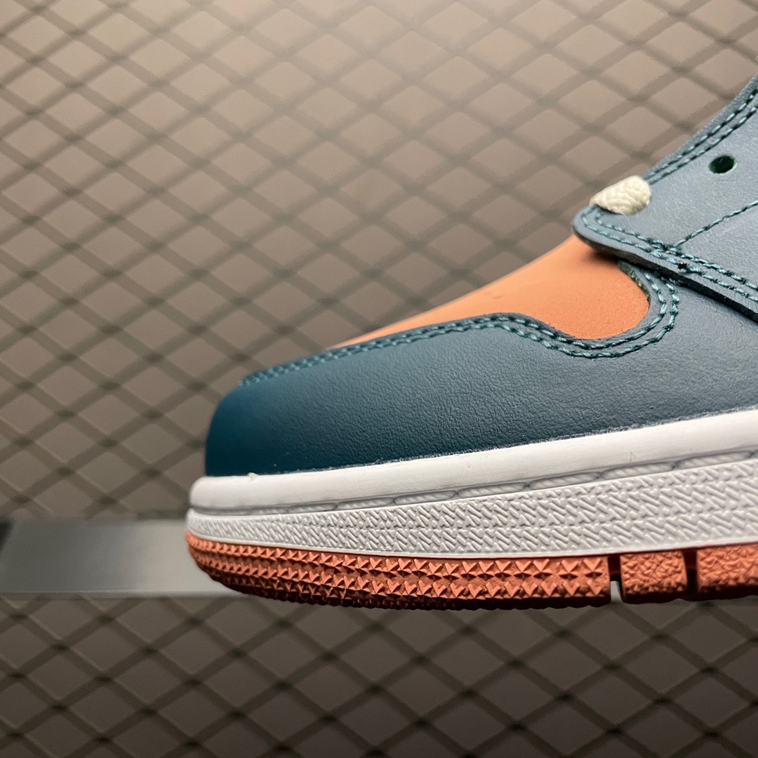 Jordan Air Jordan 1 Mid Teal Orange