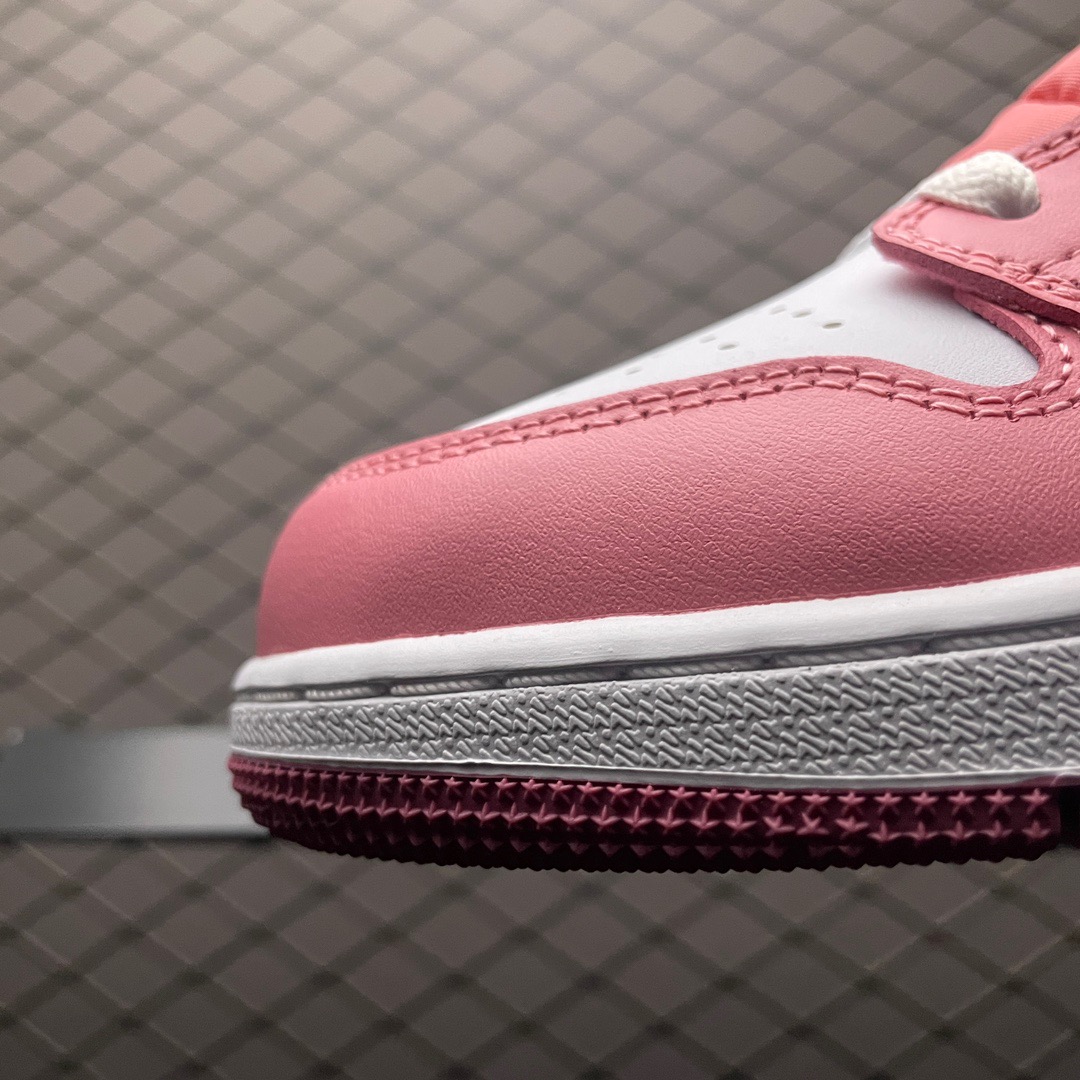 Jordan Air Jordan 1 Mid Pink/White