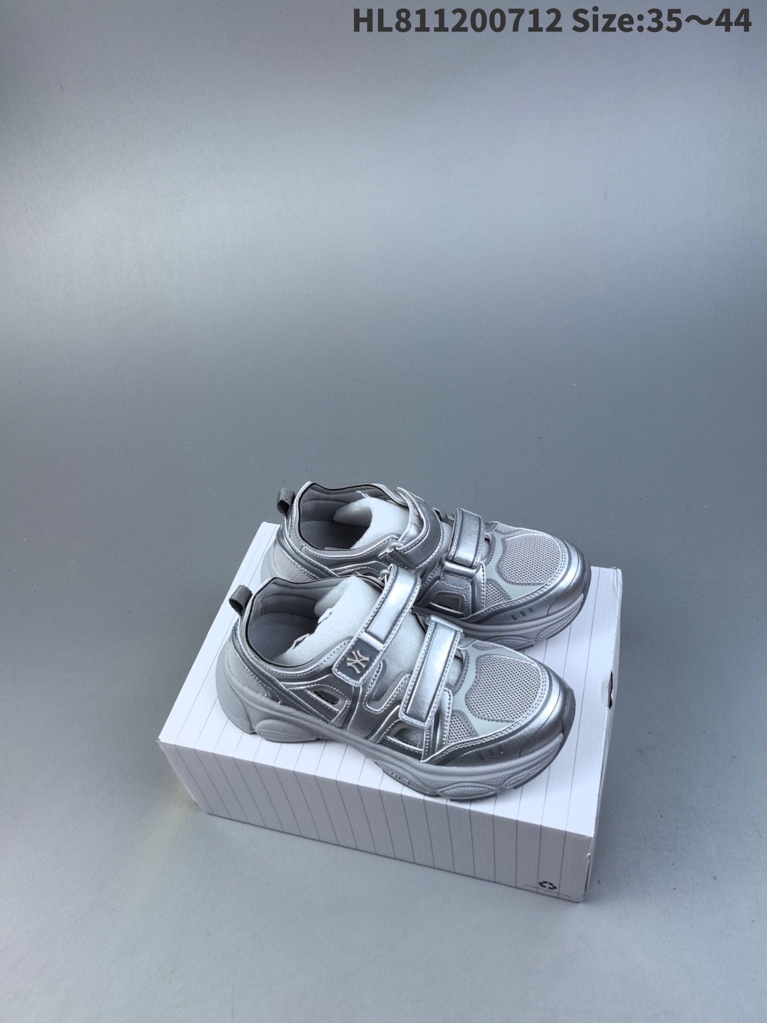 MLB NY Chunky Velcro Low-Top Sneakers Multicolor