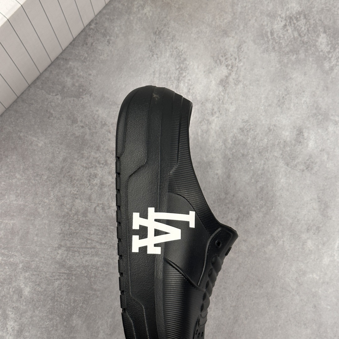 MLB Chunky Liner Mule Black