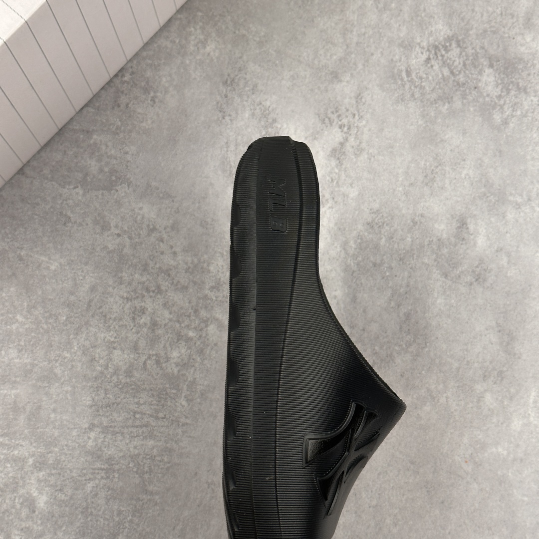 MLB NY Skier Slide Sandals Black