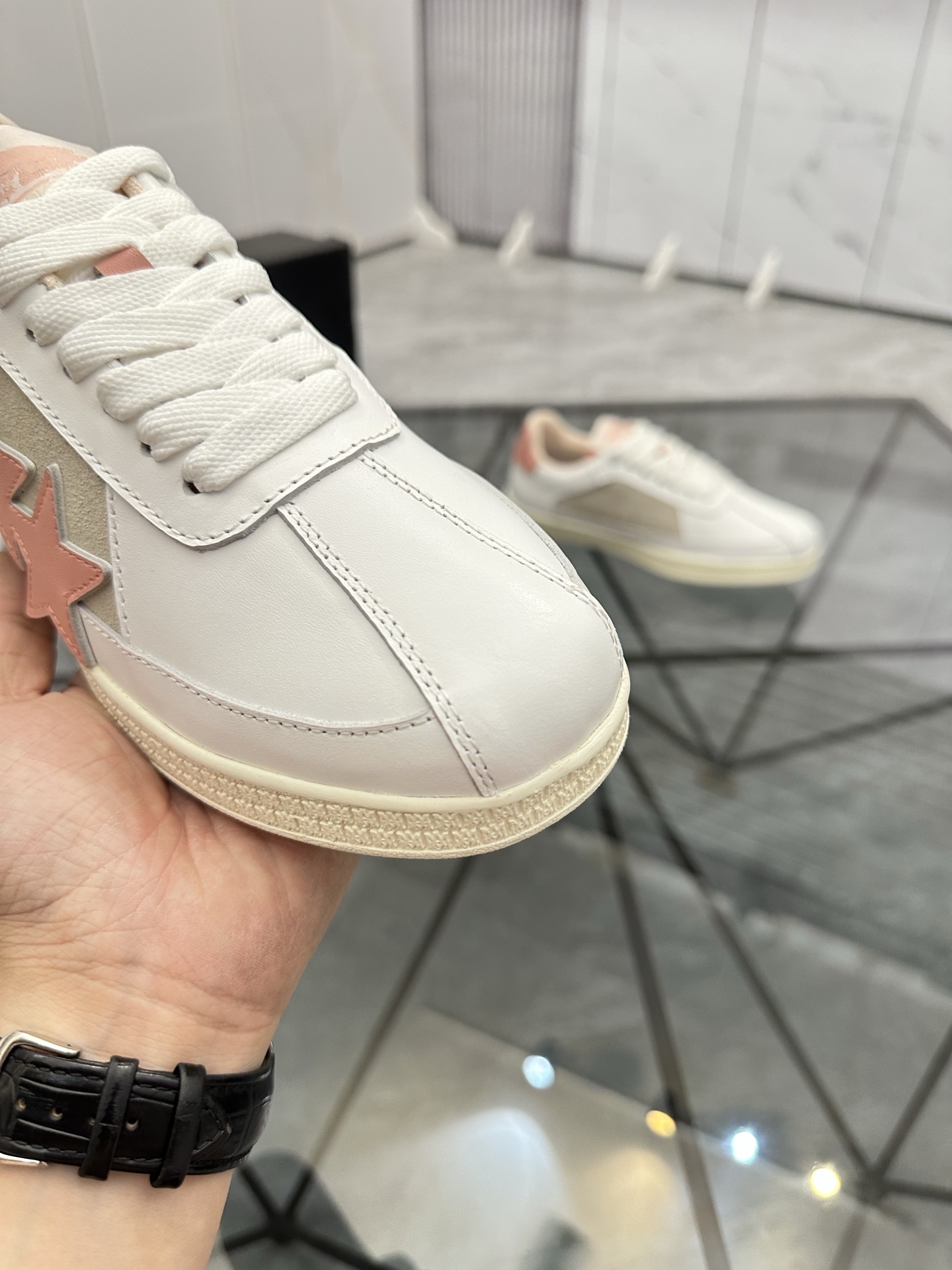 Amiri Star Low-Top Sneakers White Pink