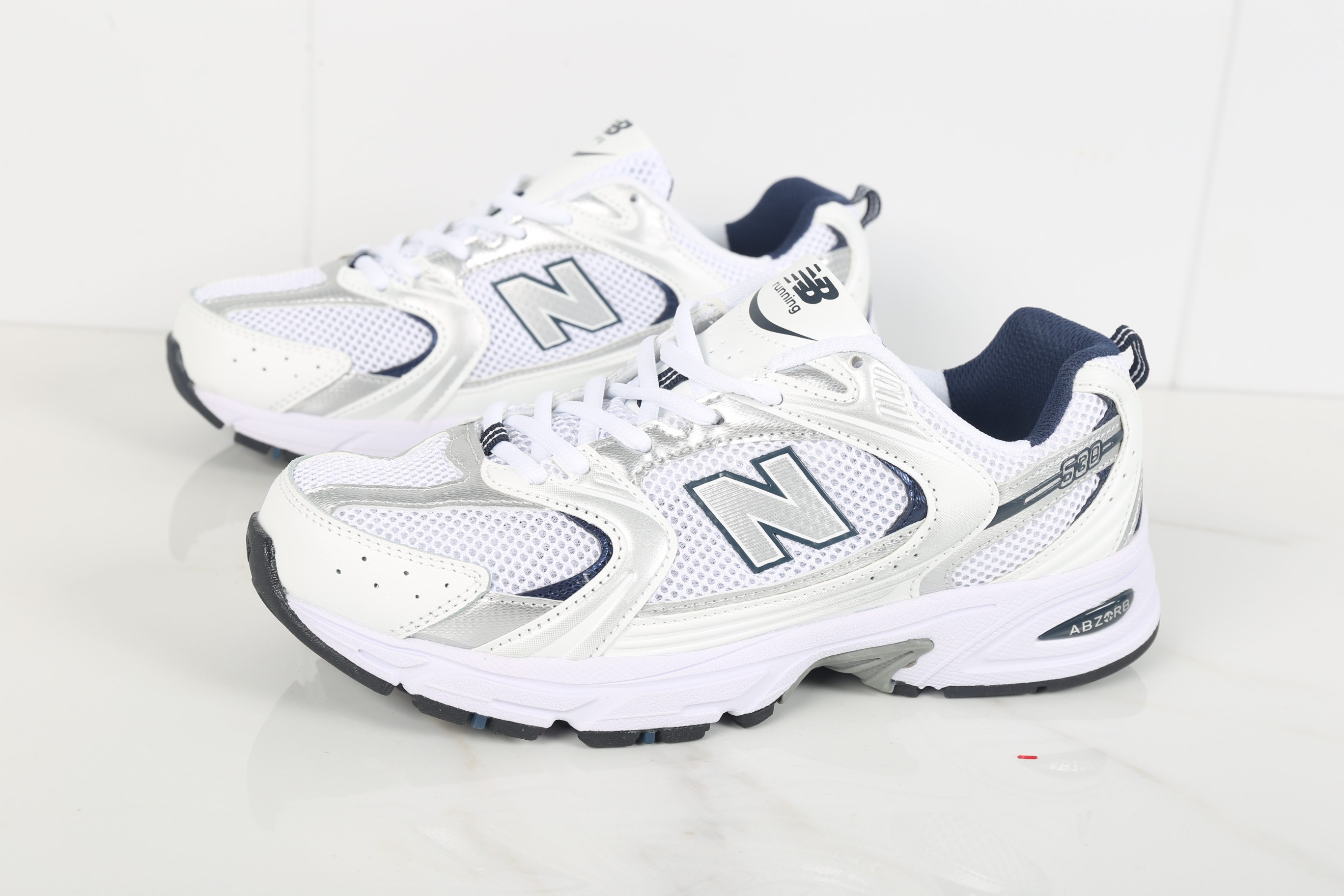 New Balance MR530 Retro Dad Sneakers White/Silver/Navy
