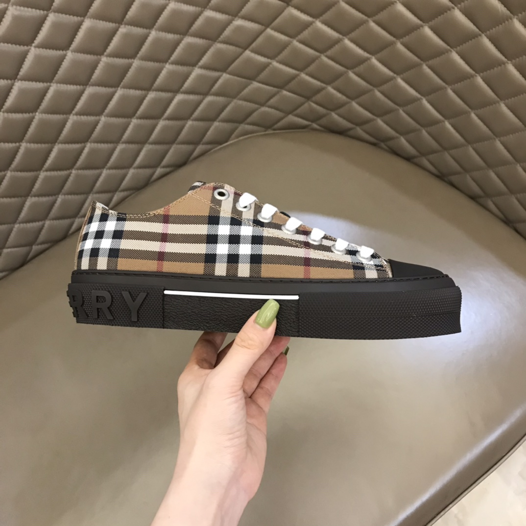 Burberry Vintage Check Low-Top Sneakers Khaki