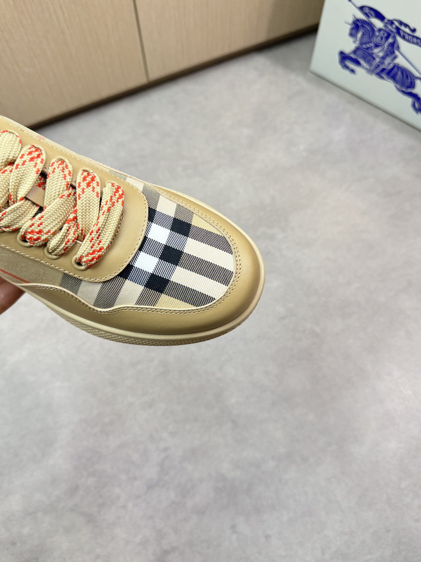 Burberry Vintage Check Sneakers Beige