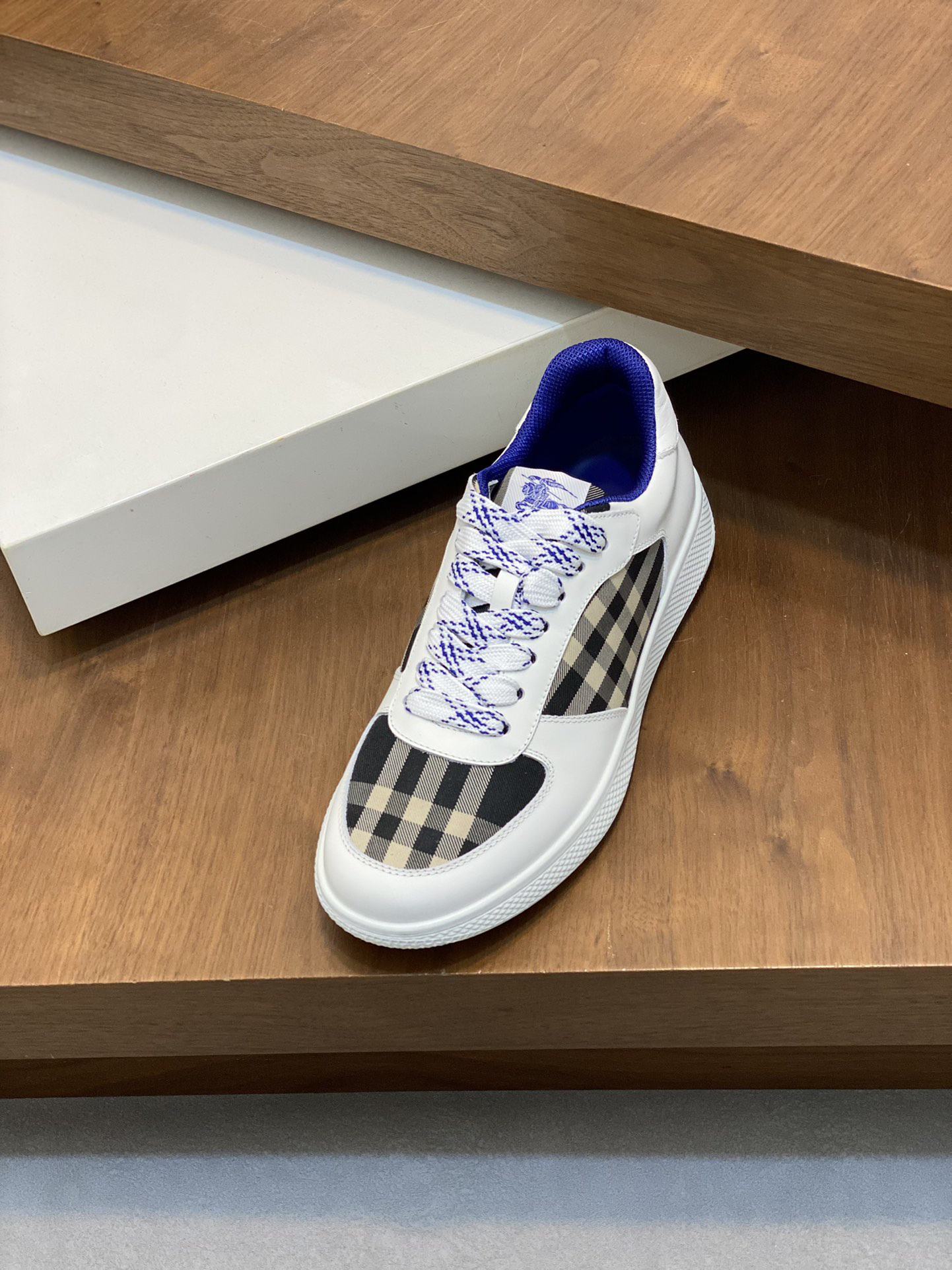 Burberry Vintage Check Low Sneakers White/Blue