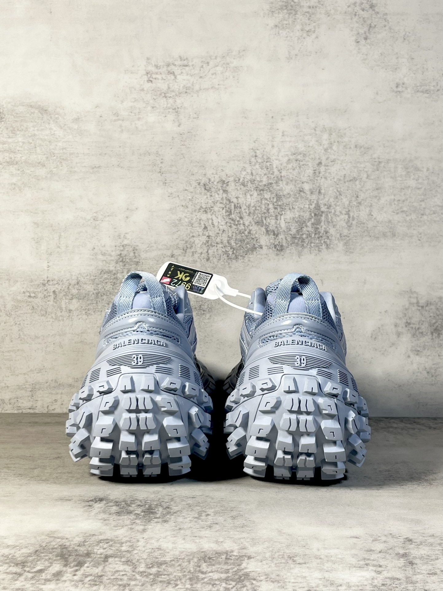 Balenciaga Defender Platform Sneakers Grey