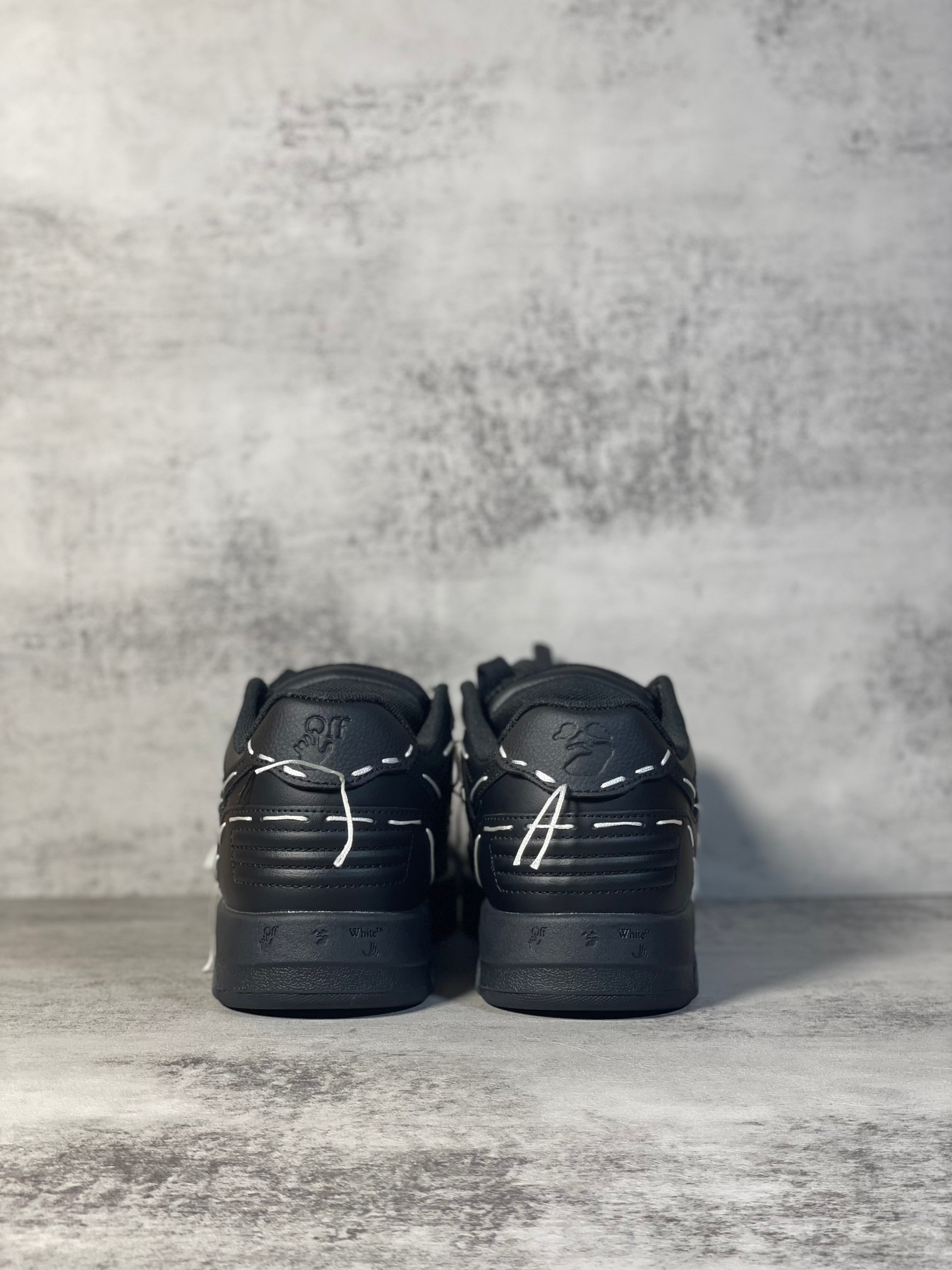 Off-White Out Of Office Low Sneakers Black