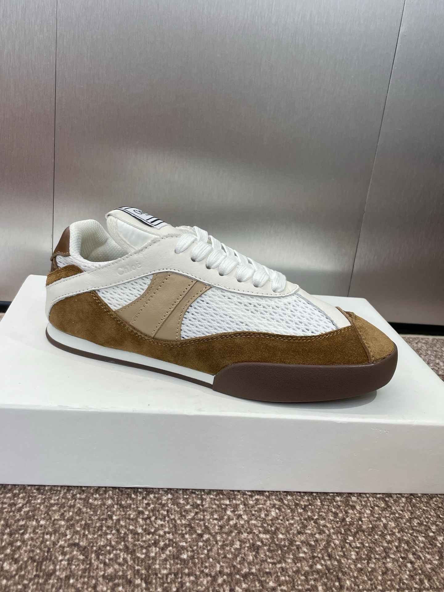 Chloe Runway Low-Top Sneakers Brown