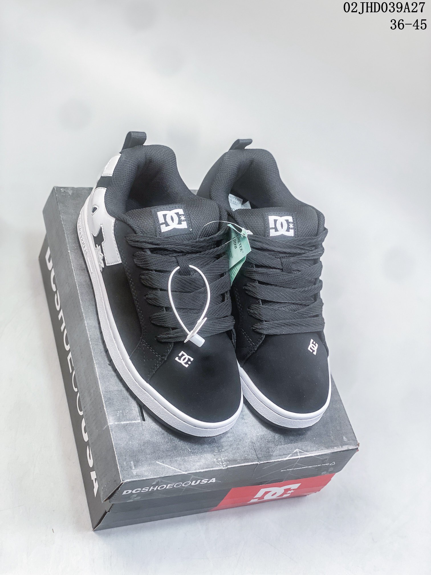 DC Skate Low-Top Leather Sneakers Black/White