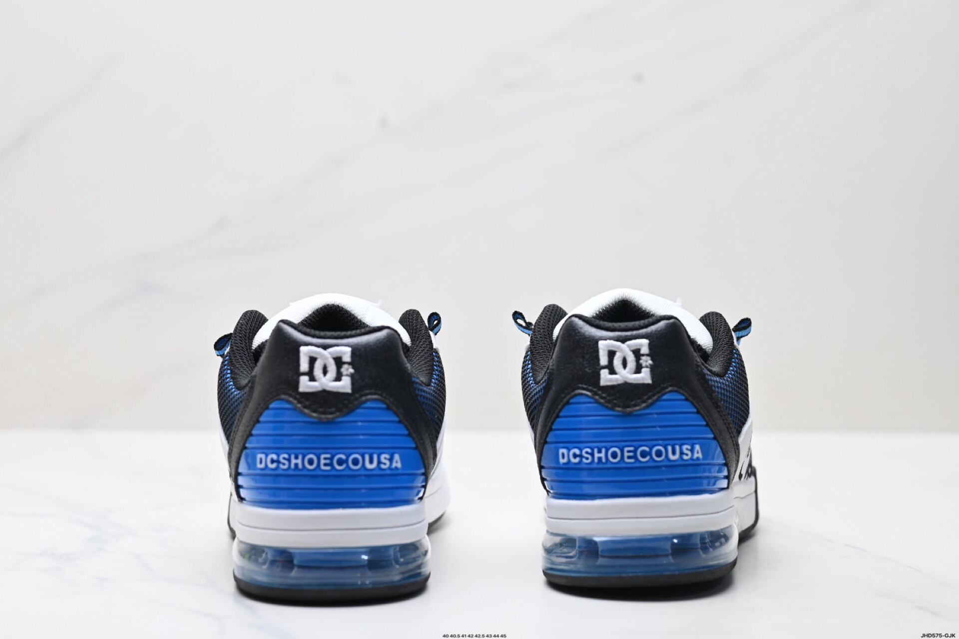 DC Shoes Versatile Low Air Sneaker White/Black/Blue