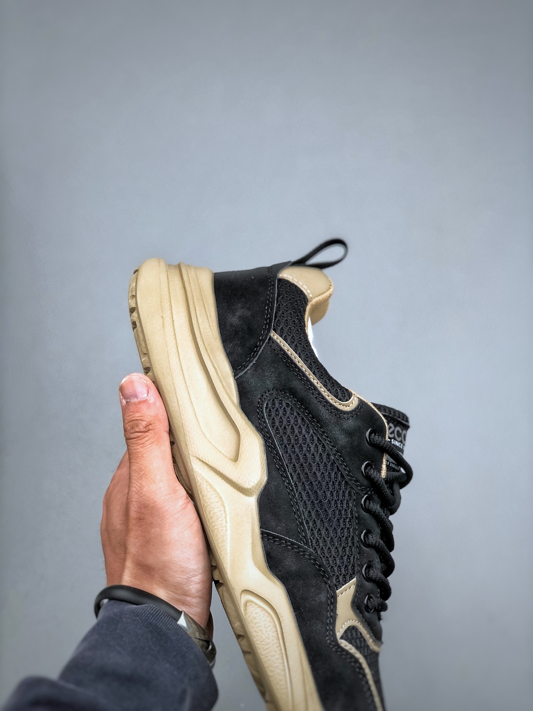 ECCO BIOM Breathable Sneakers Black/Beige