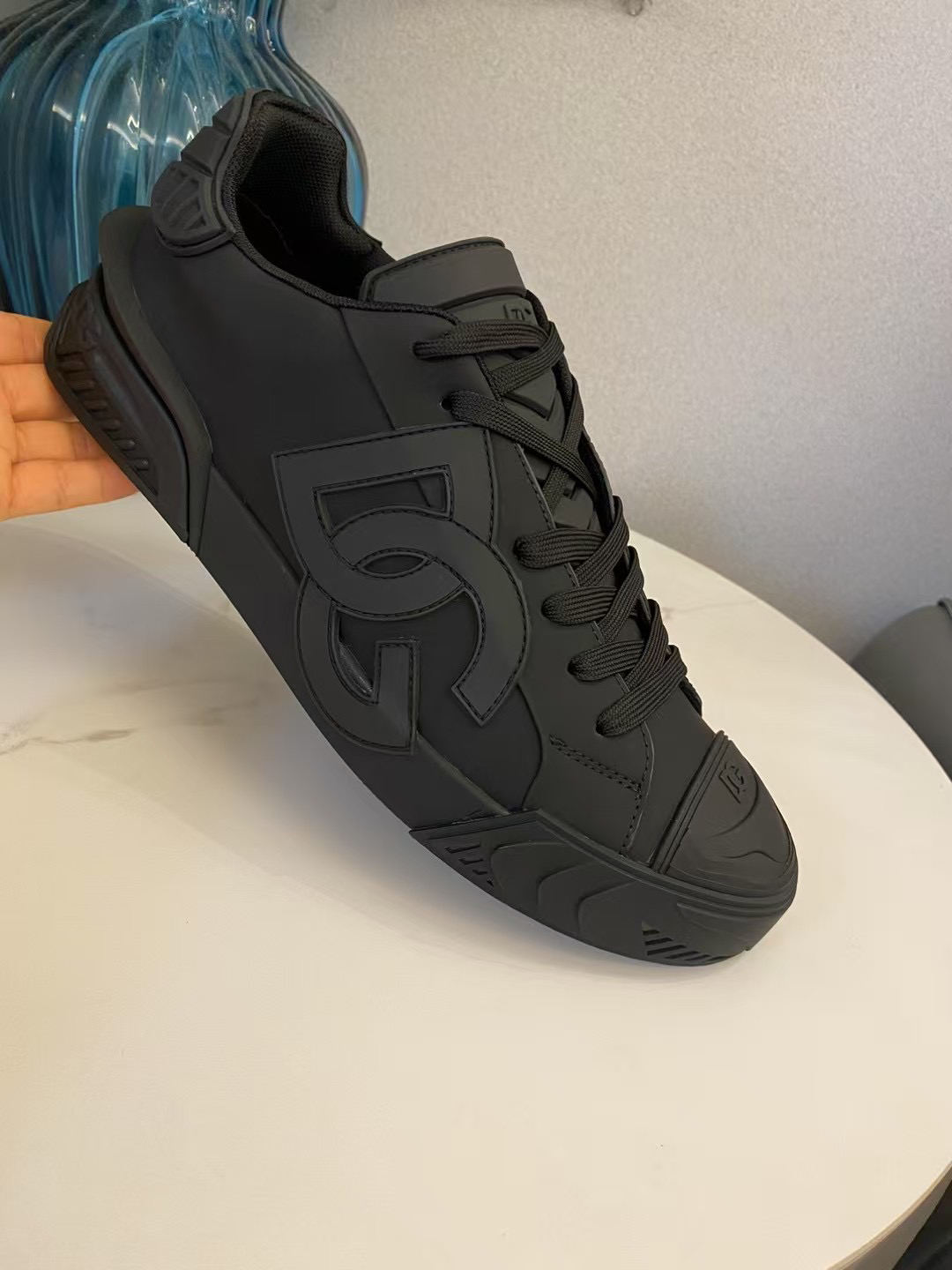 Dolce & Gabbana DG Logo Low-Top Sneakers Black