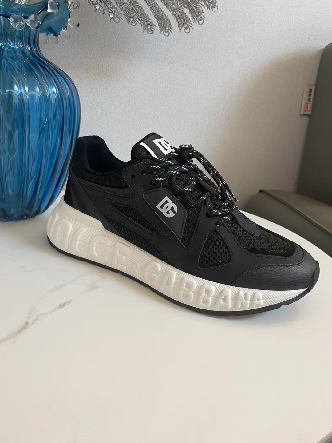 Dolce & Gabbana DG Logo Sneakers Black