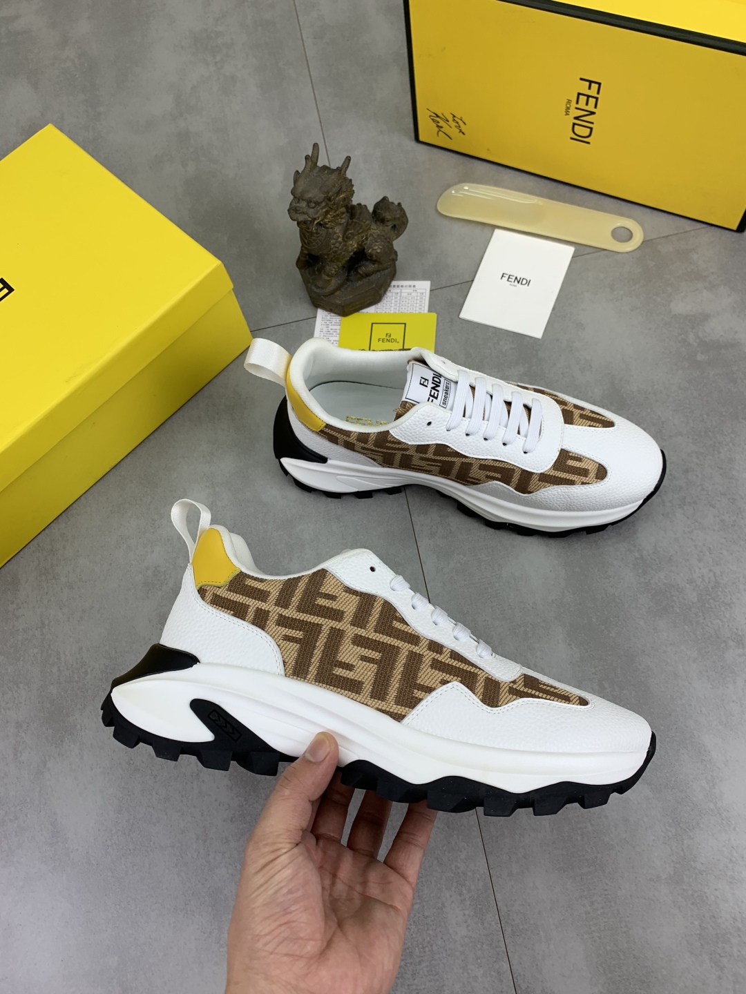 Fendi FF Chunky Sneakers White/Brown