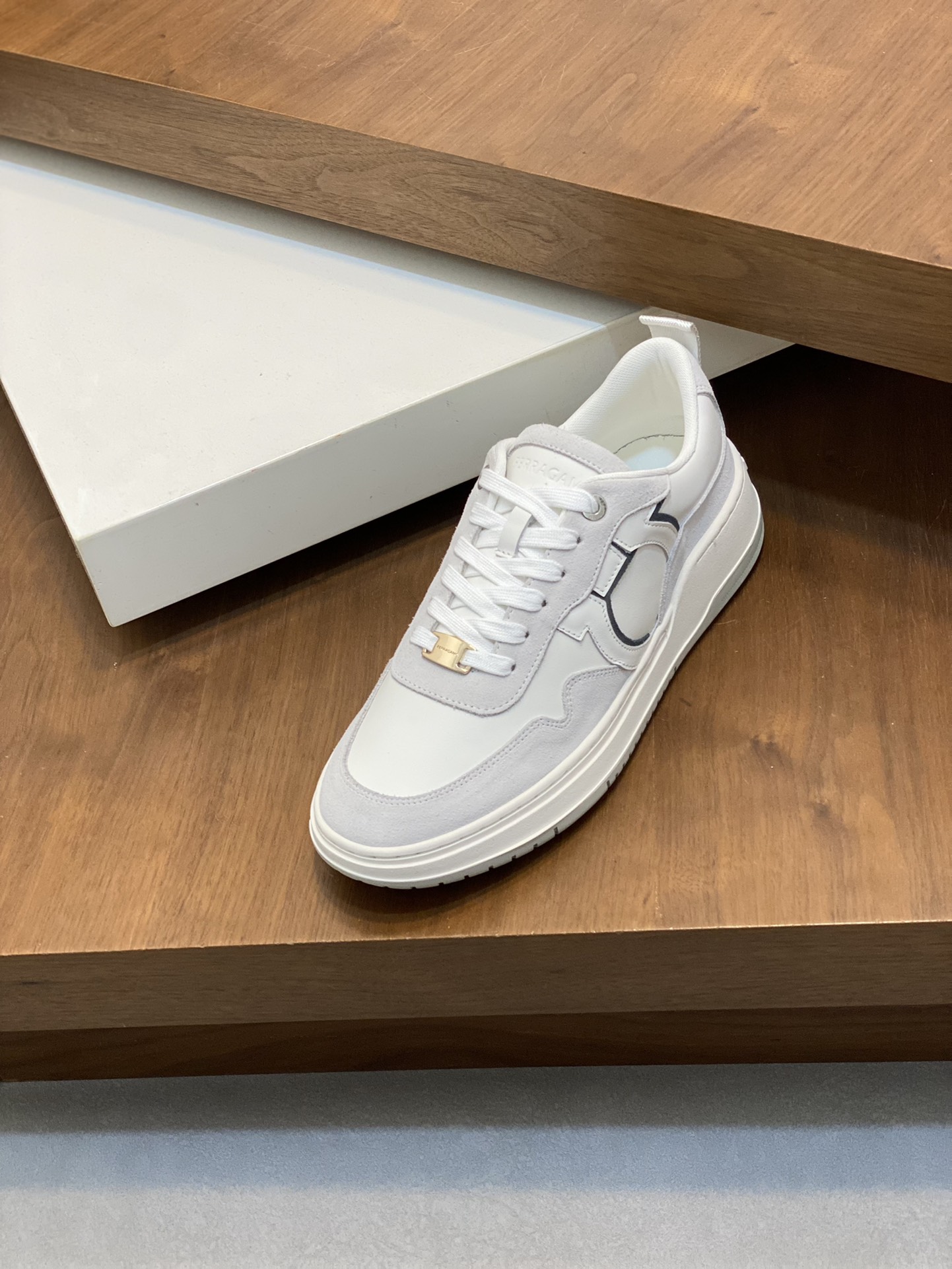 Ferragamo Gancini Low Sneakers White