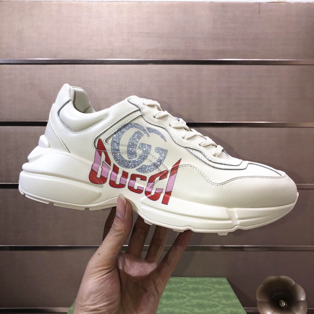 Gucci Chunky Logo Sneakers Beige