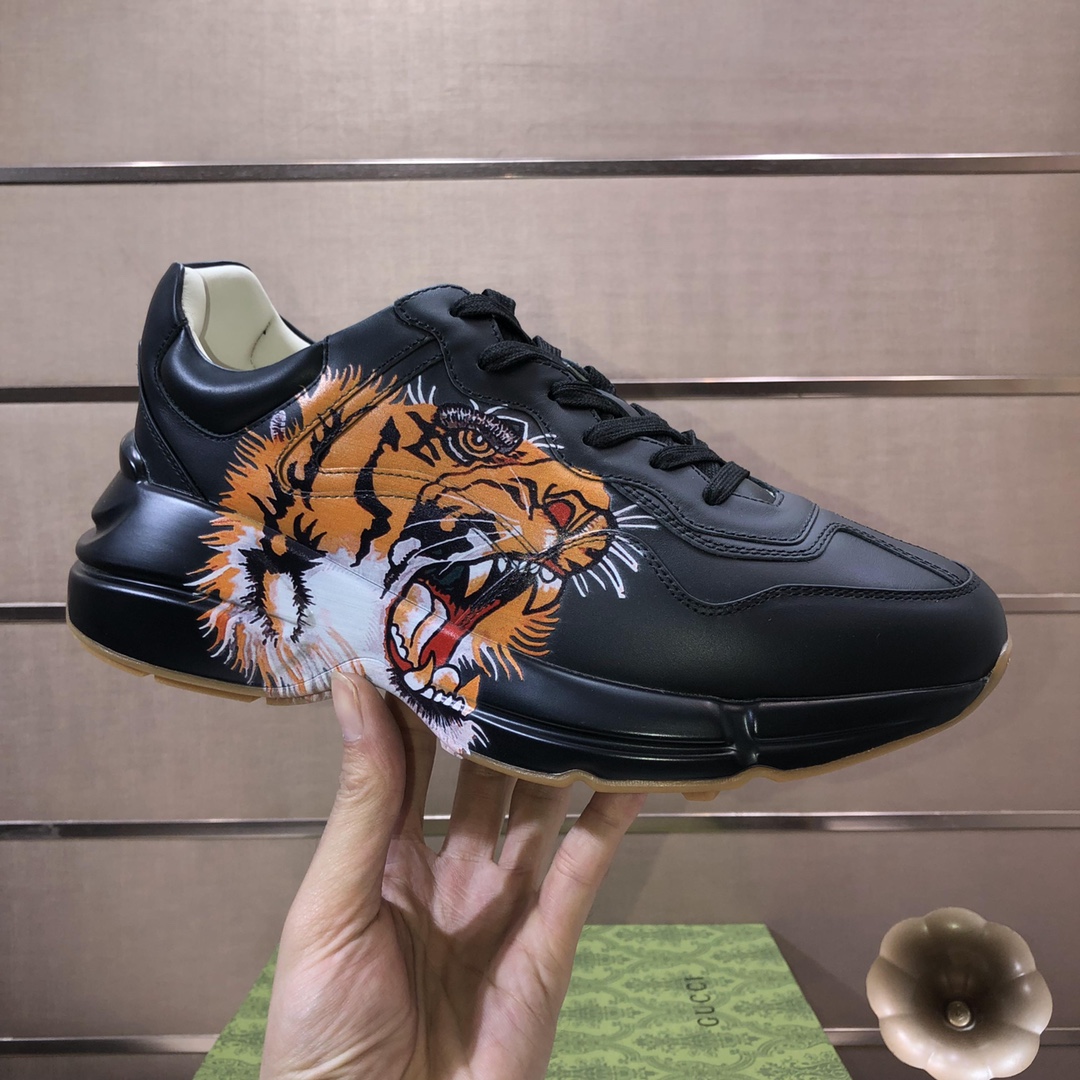 Gucci Tiger Print Dad Sneakers Black