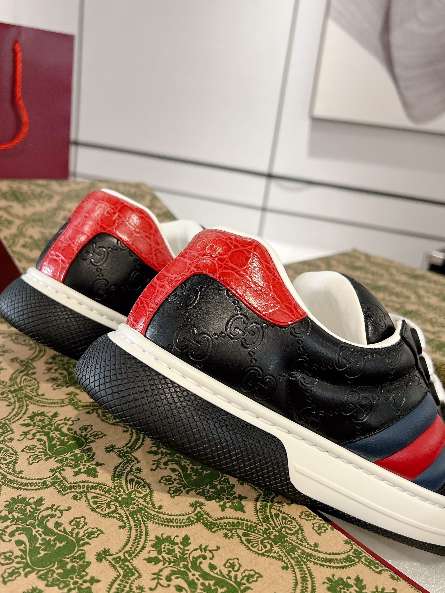 Gucci Ace Thick-Sole Sneakers Multicolor