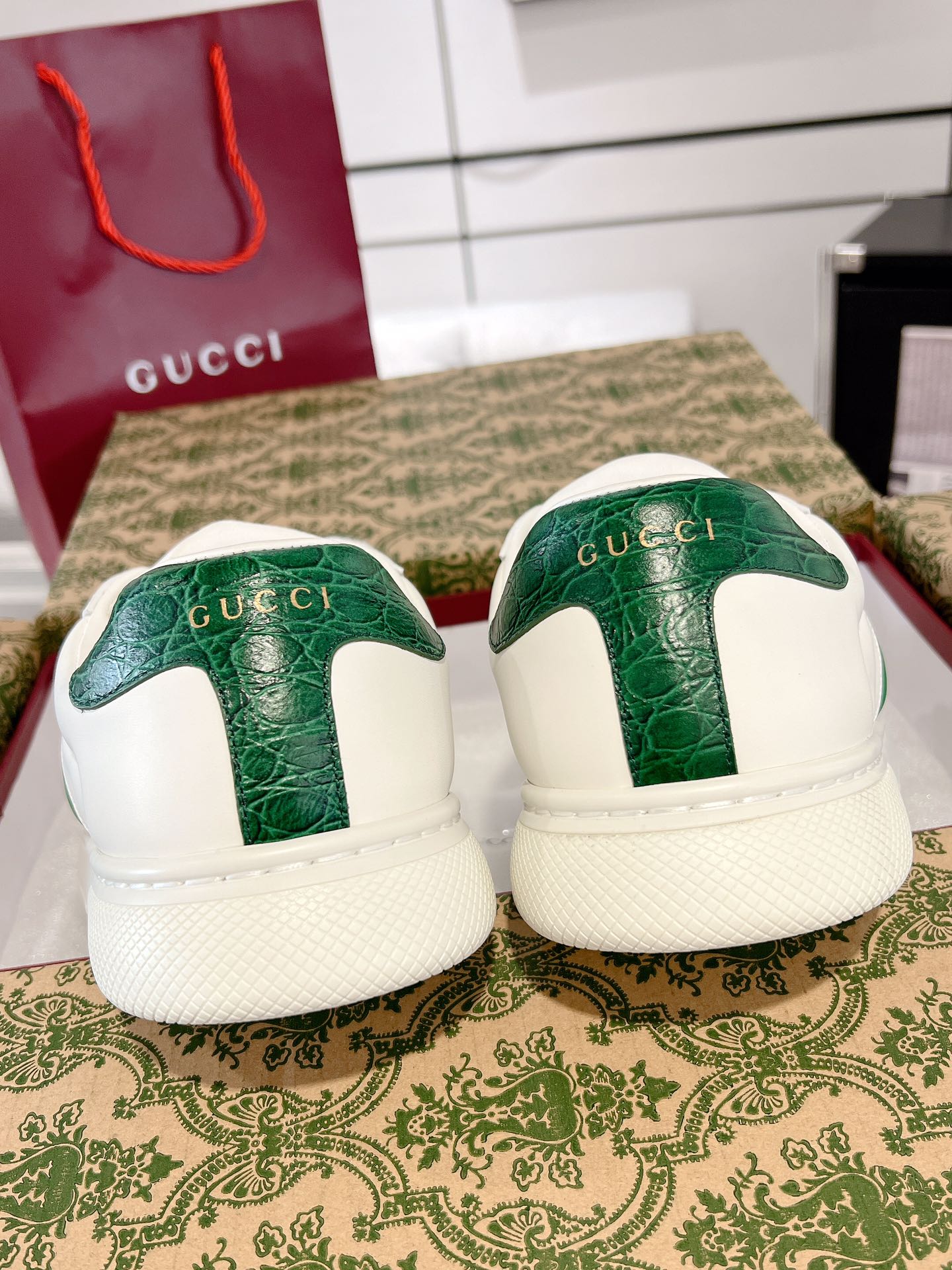 Gucci Ace Thick-Sole Sneakers White Green Red