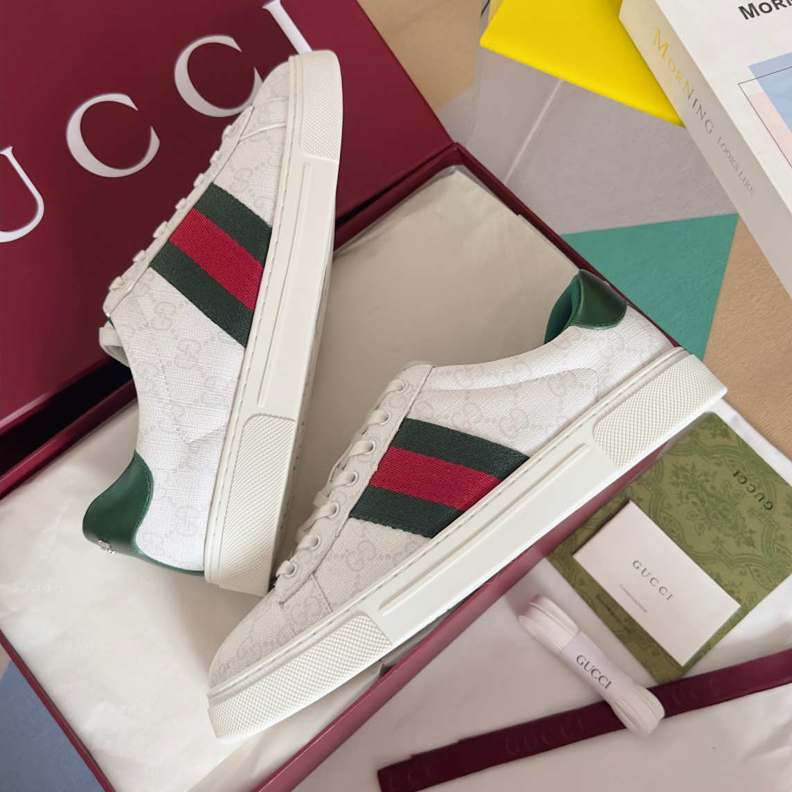 Gucci Ace GG Canvas Sneakers White/Green/Red
