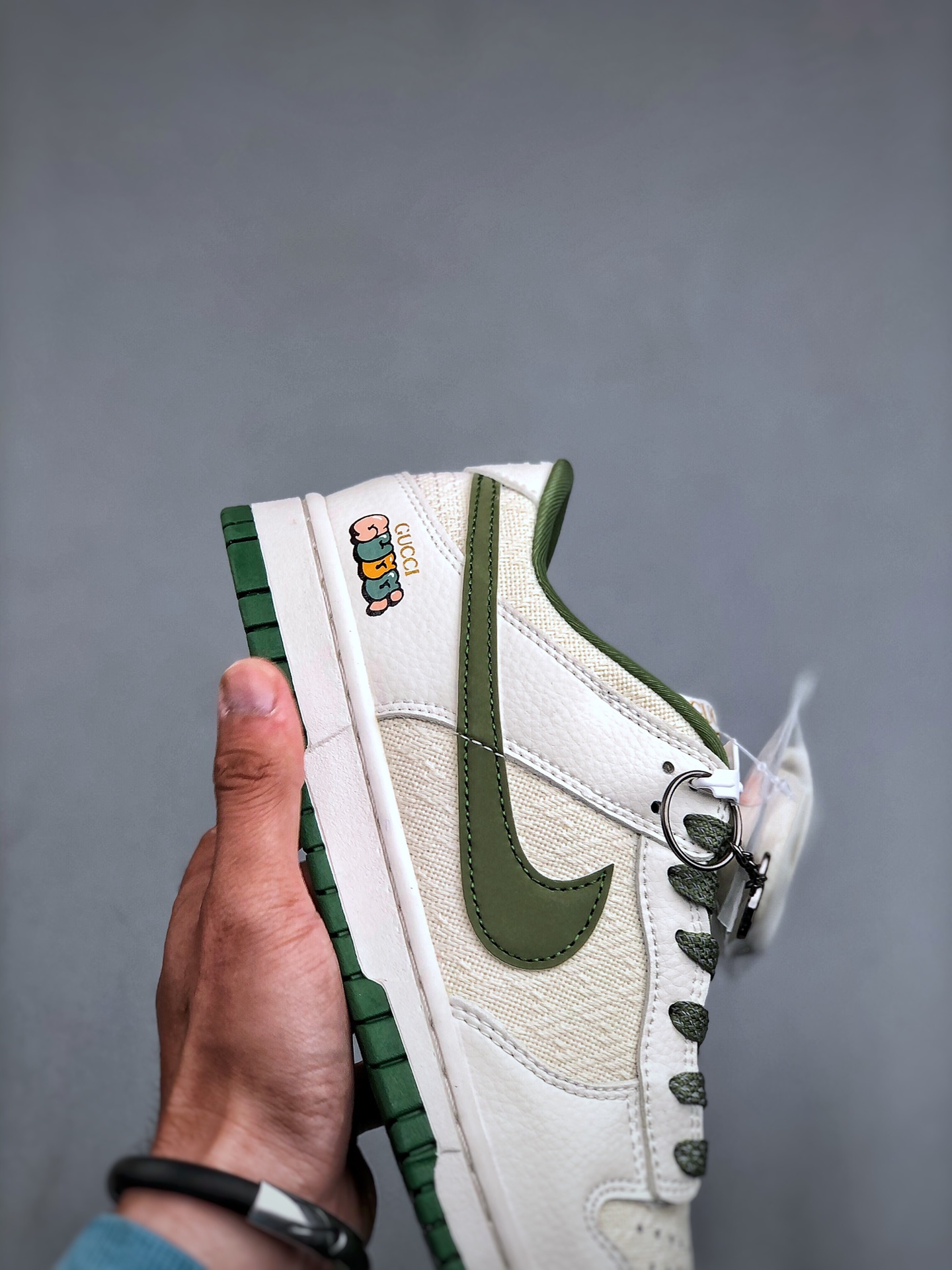 Nike Dunk Low Canvas Sneaker Off-White/Green