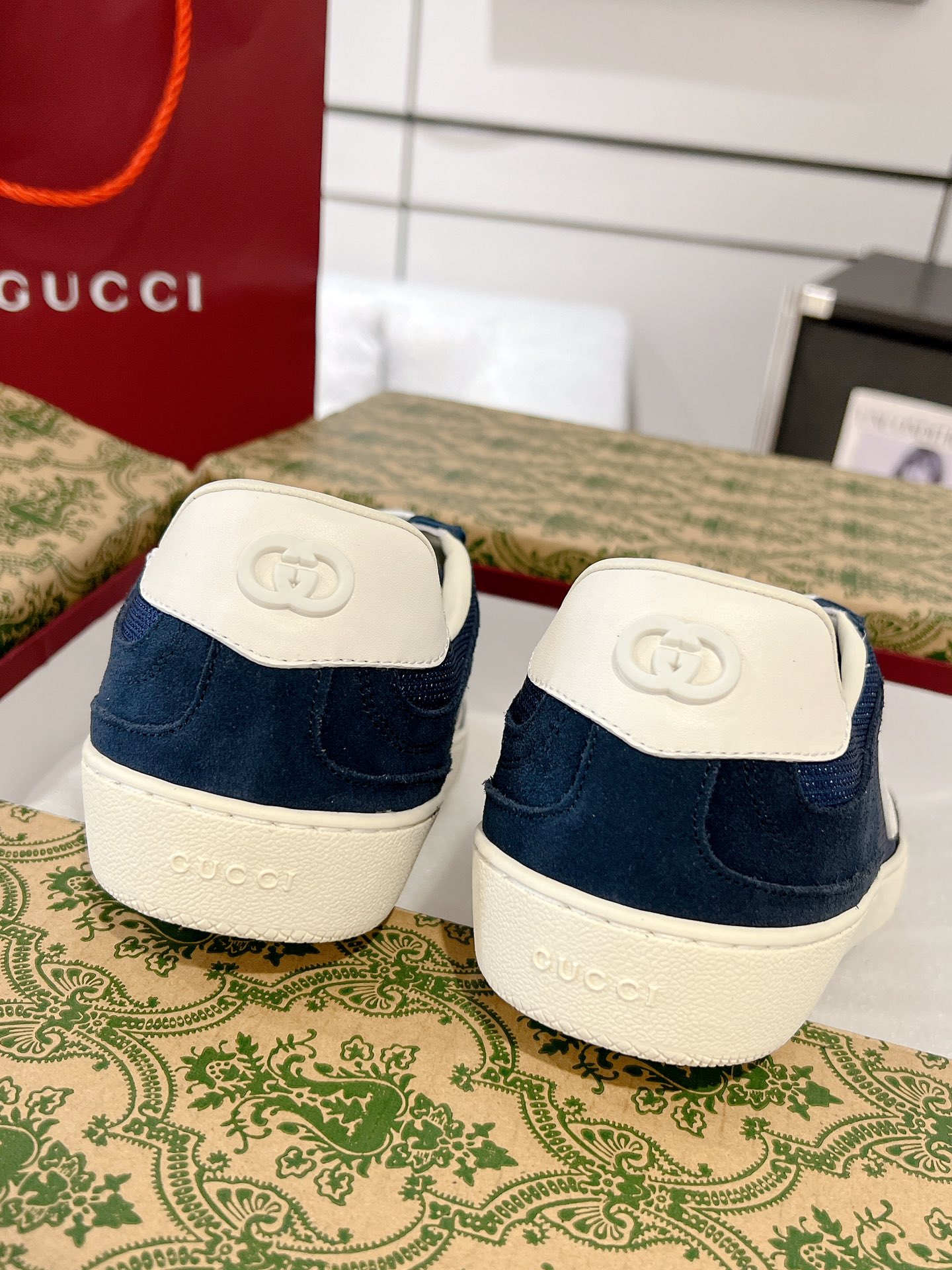 Gucci GG Low-Top Sneakers Navy