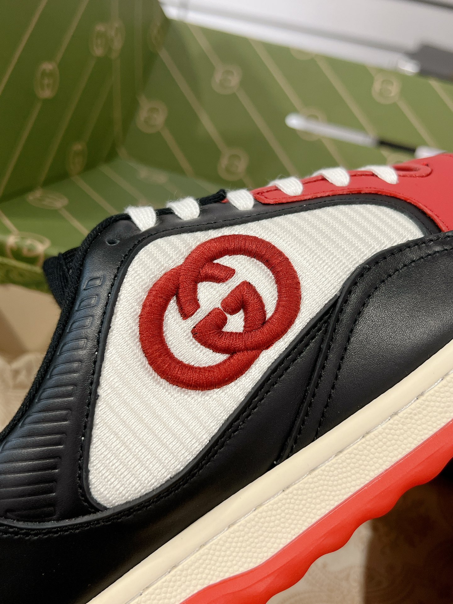 Gucci MAC80 Leather Sneakers Black Red