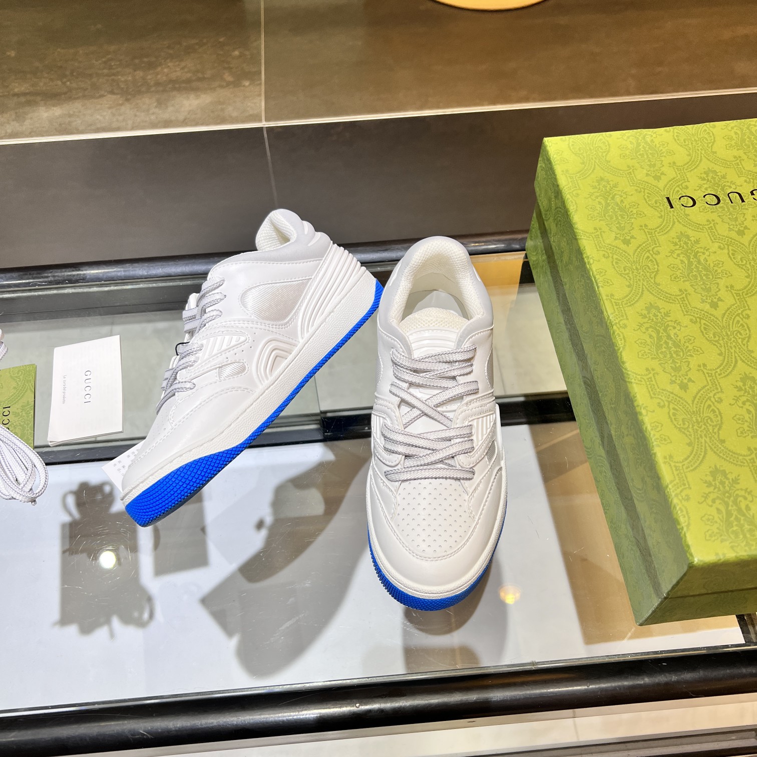 Gucci Low-Top Sneakers White/Blue