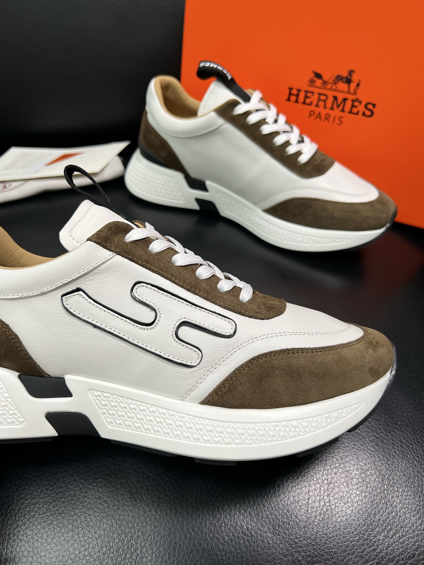 Hermes Leather & Suede Low Sneakers White/Brown